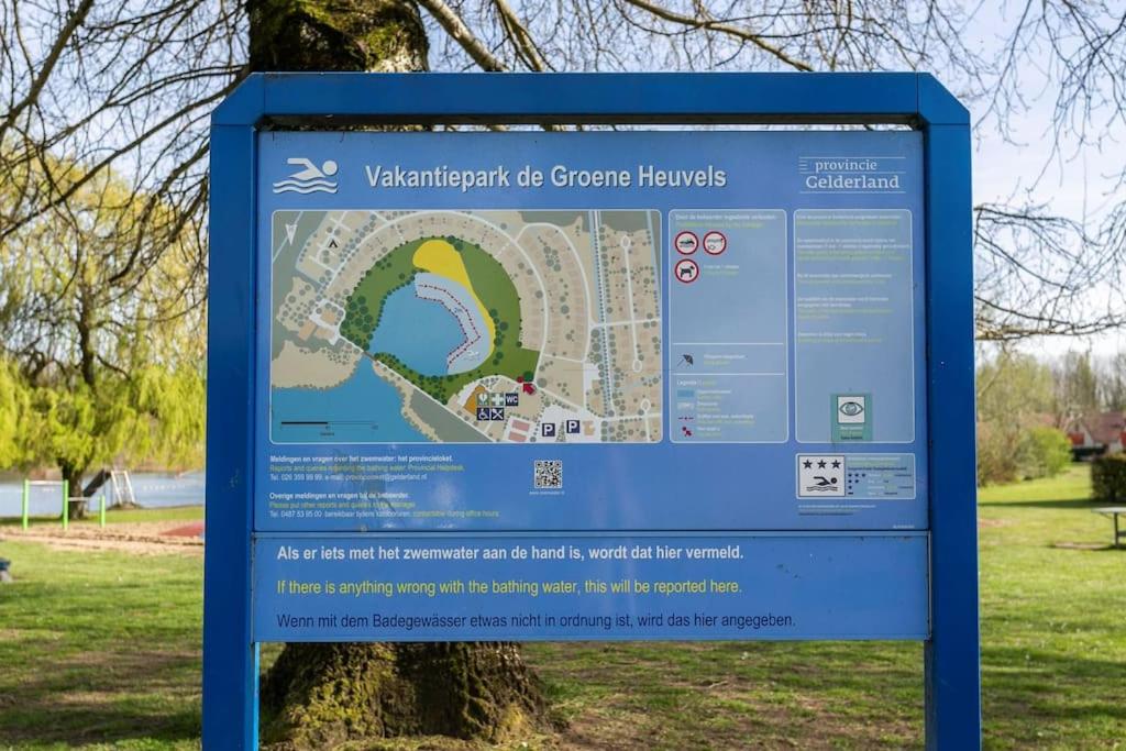 Gezellige vakantiewoning aan het water in Ewijk - recreational only no workers