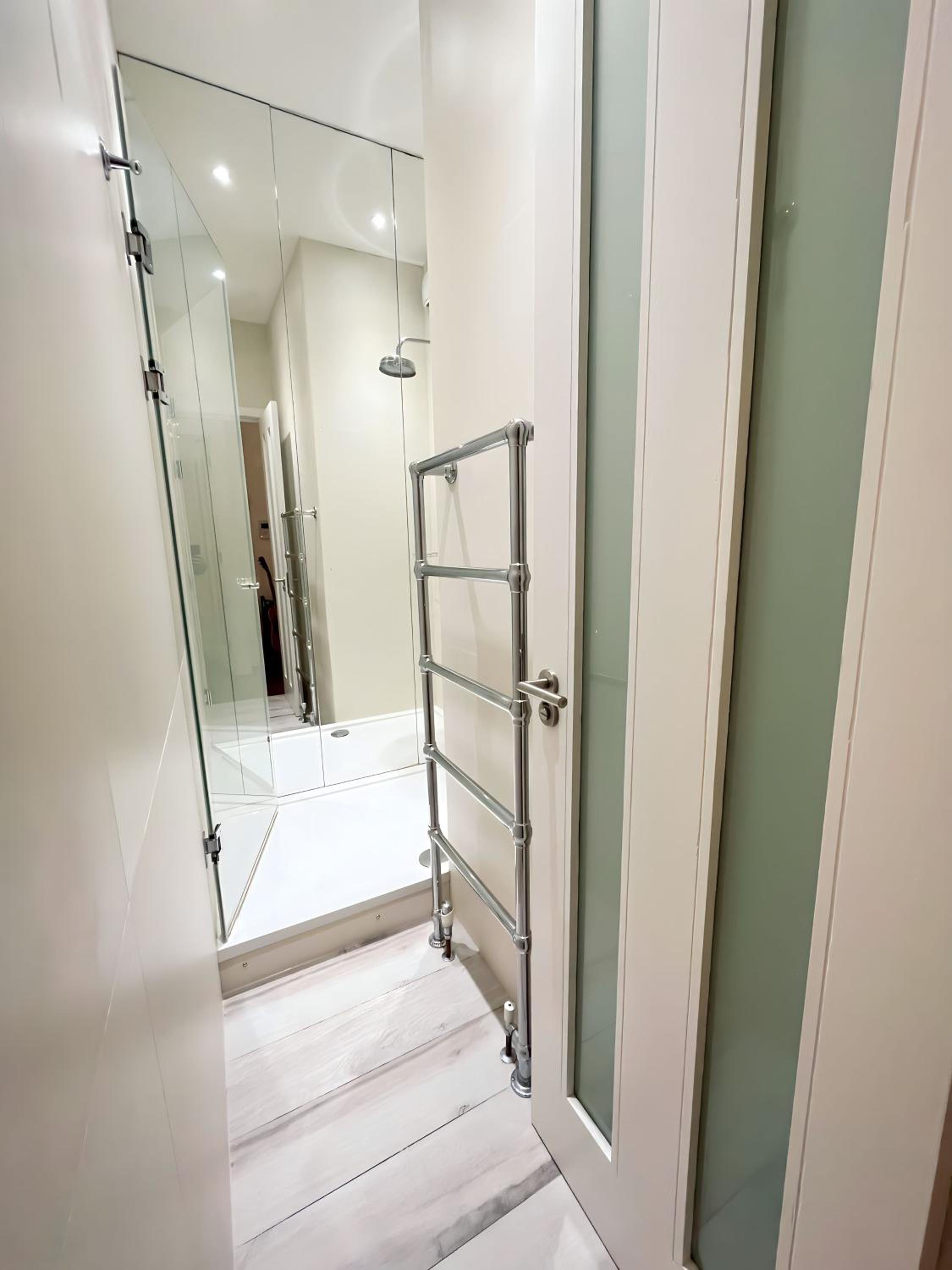 Luxury 2 Double Bedroom Flat - Kensington London