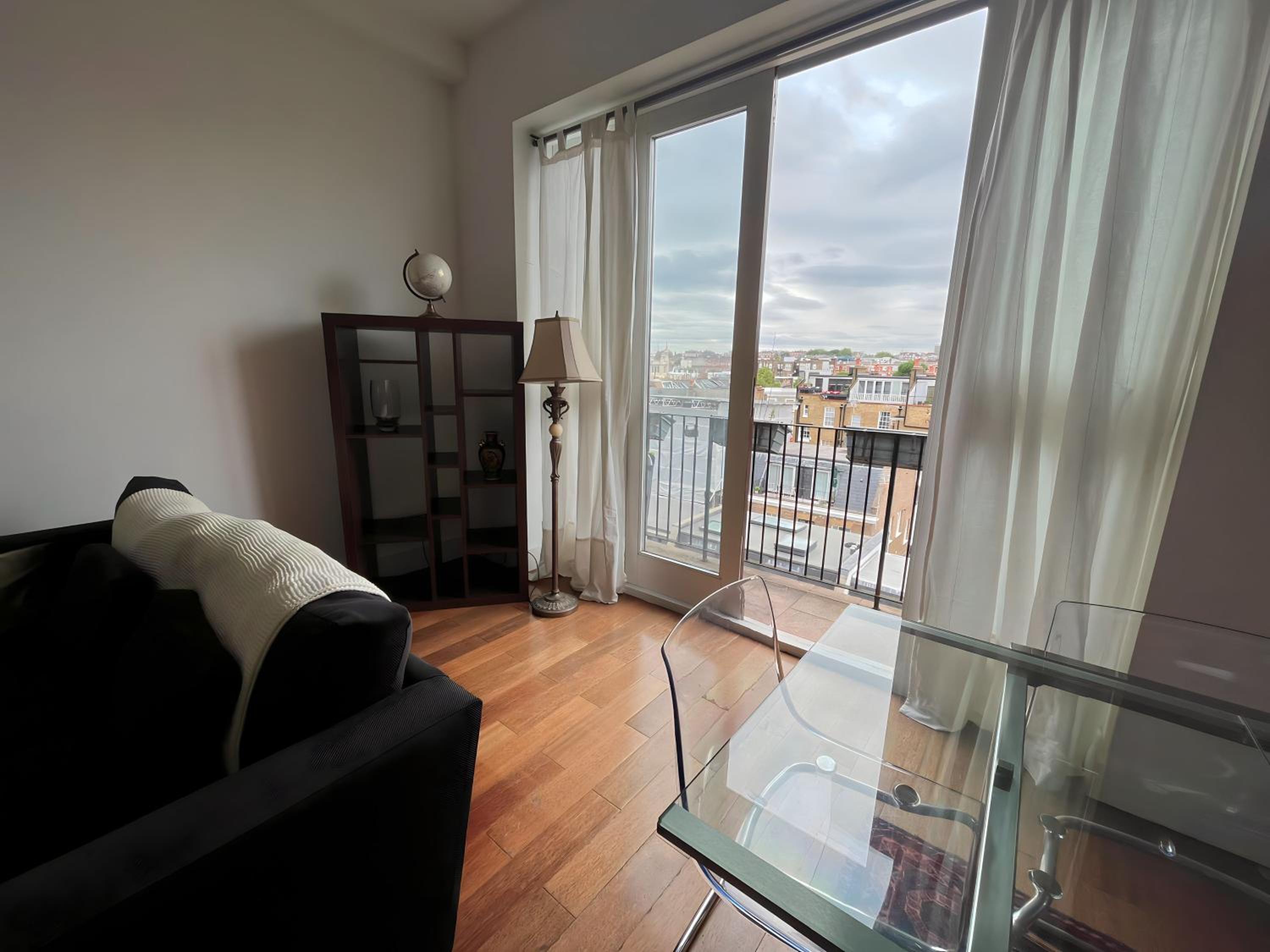 Luxury 2 Double Bedroom Flat - Kensington London
