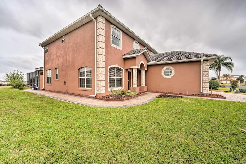 Family Villa with Pool/Spa/Games Close to Disney and Attractions! view 3