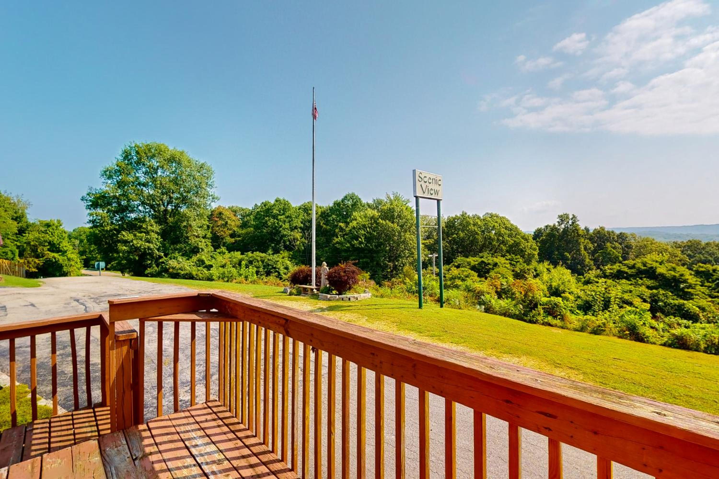Hot Tub, Lake Monroe Views! 22-Acre Outdoor Oasis