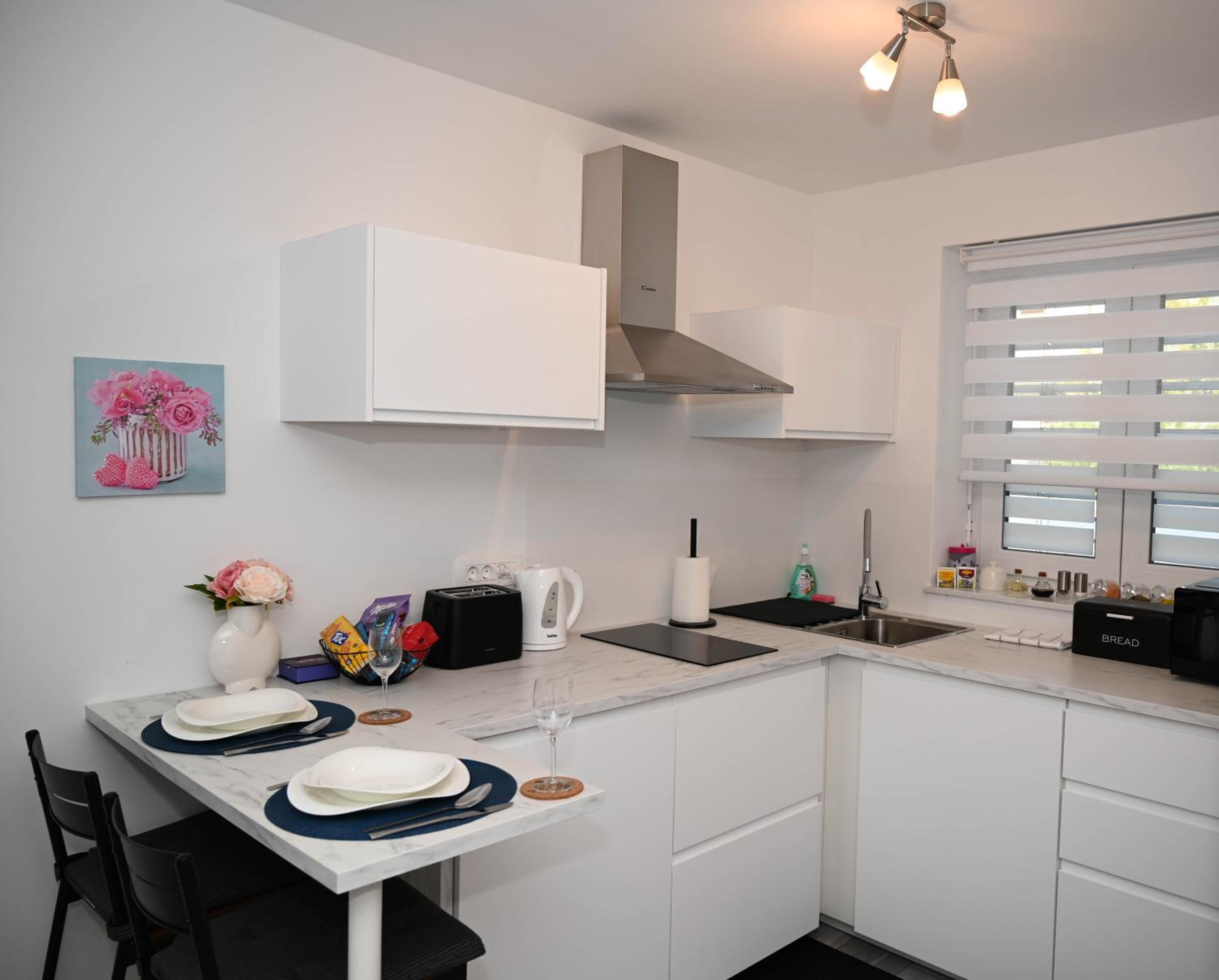 Blue apartment with FREE parking view 2