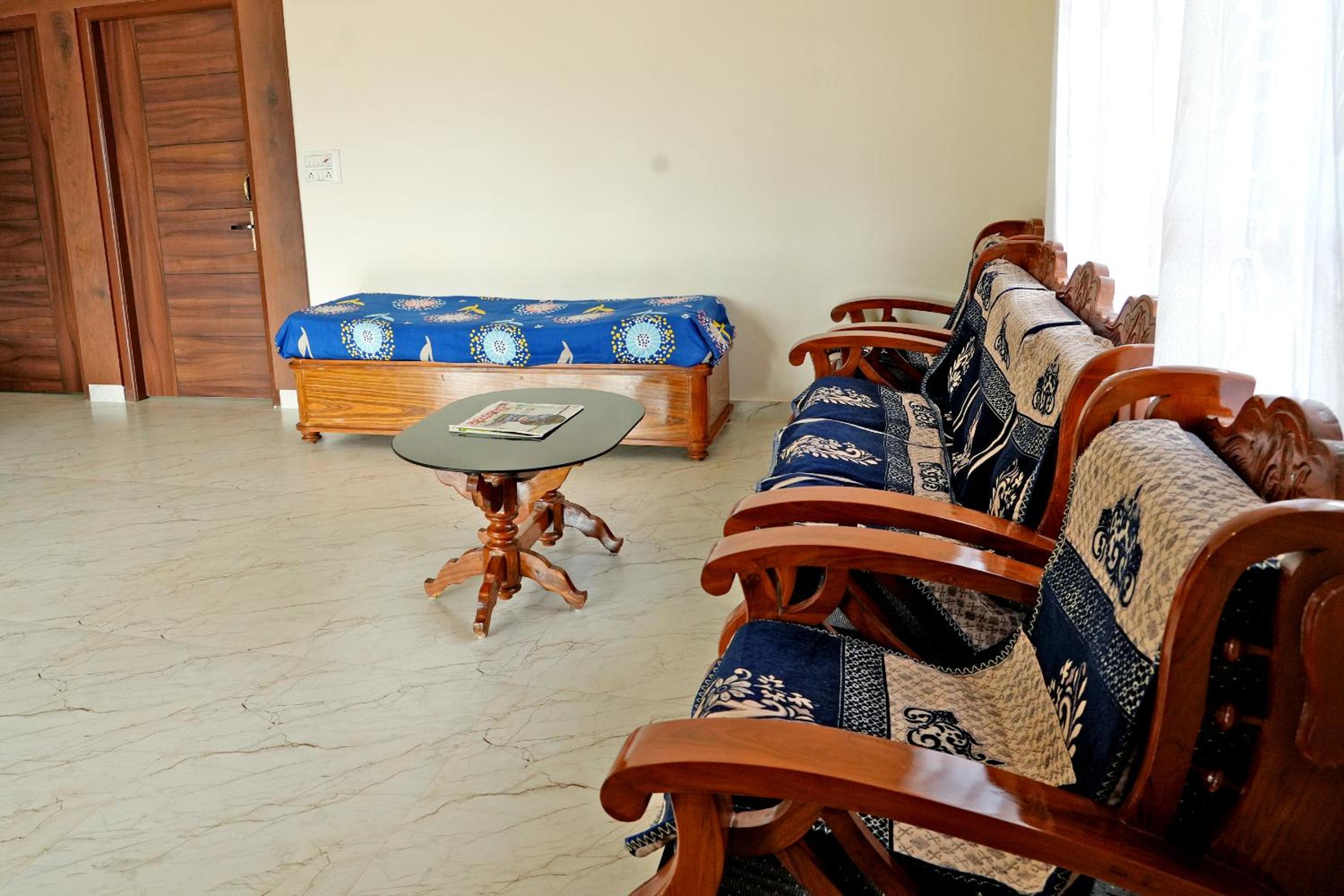 Chimneys Homestay - Full House, Near to Falls & Trek view 4
