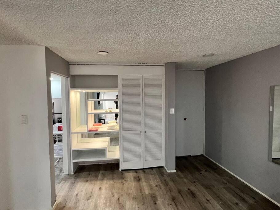 Condesa-Roma Norte Cozy 2 bed 2 Bath Modern Feel photo 4