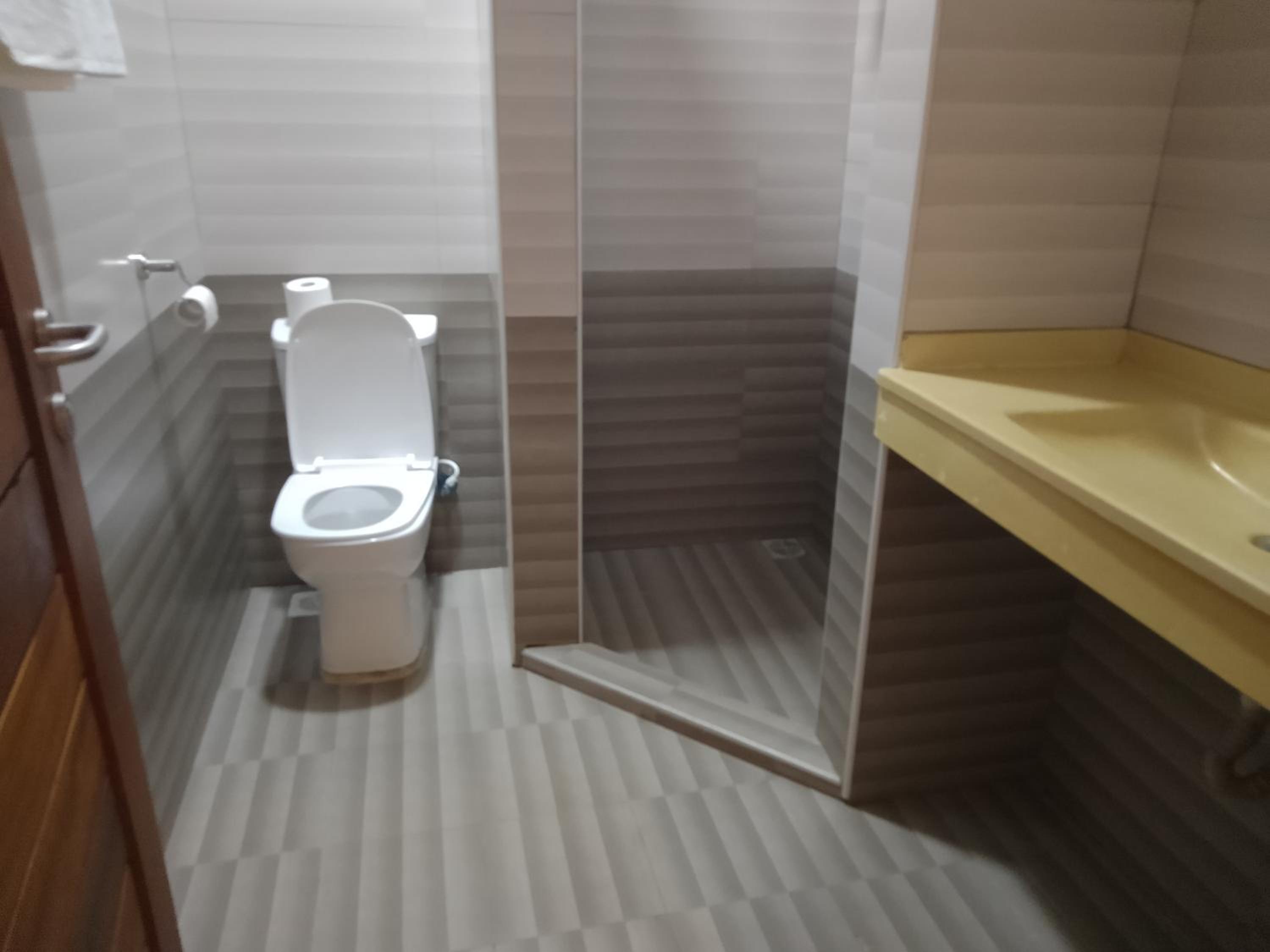 5 Bedroom Villa Near Pride Inn view 3