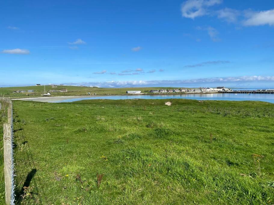 2 Bedroom house overlooking Pierowall Bay, Westray view 2