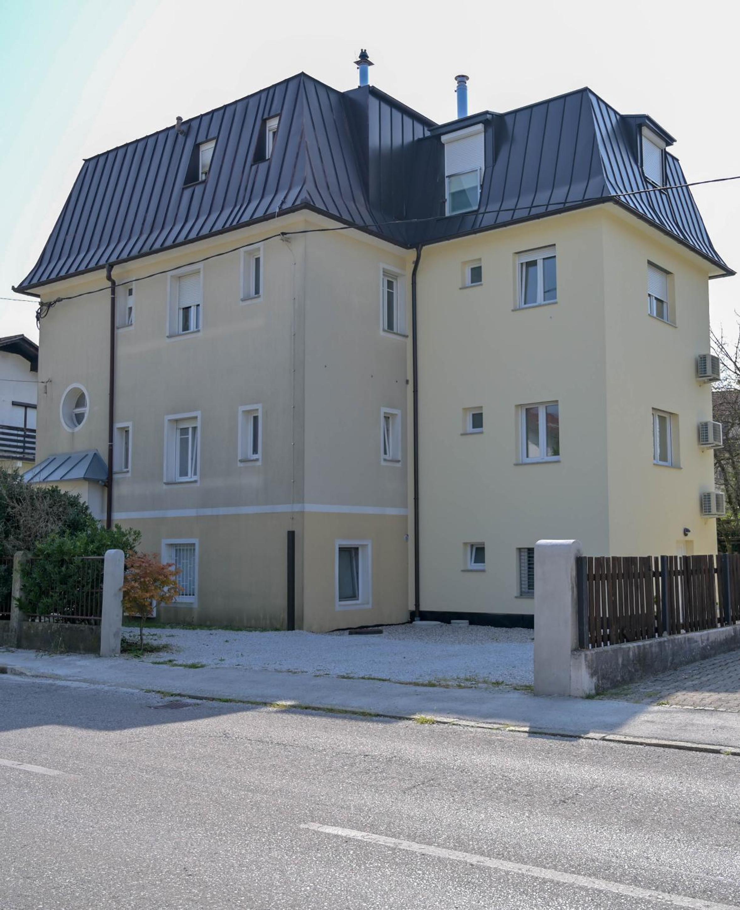 Photo 16