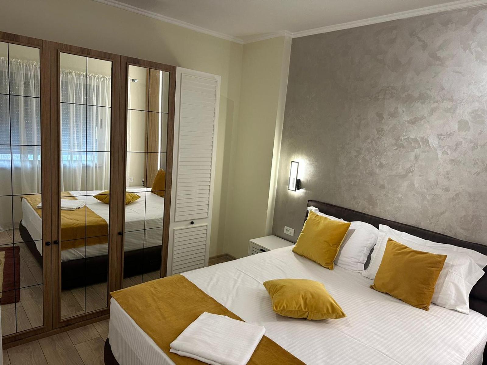 City Center Tirana luxury Orange Apartment 9A