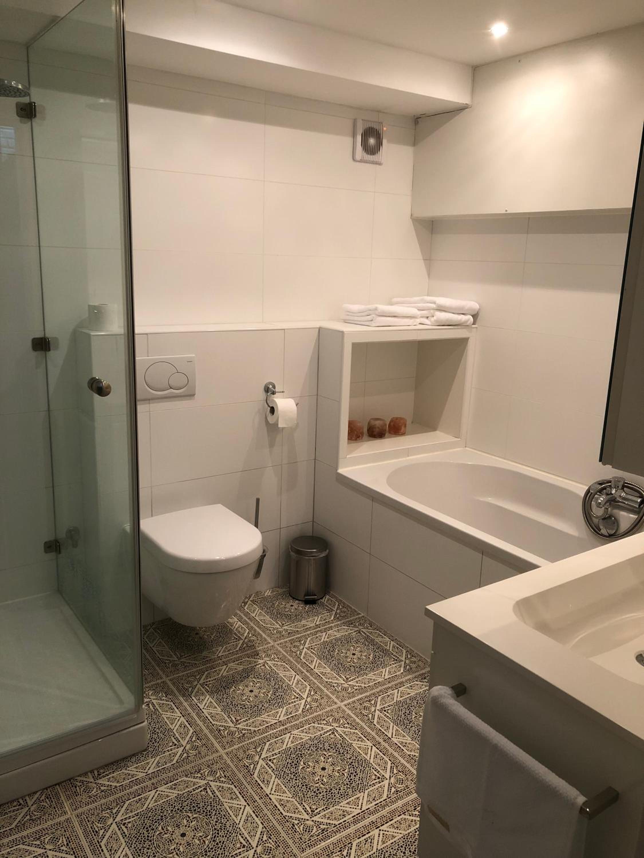 B&B Nouveauté