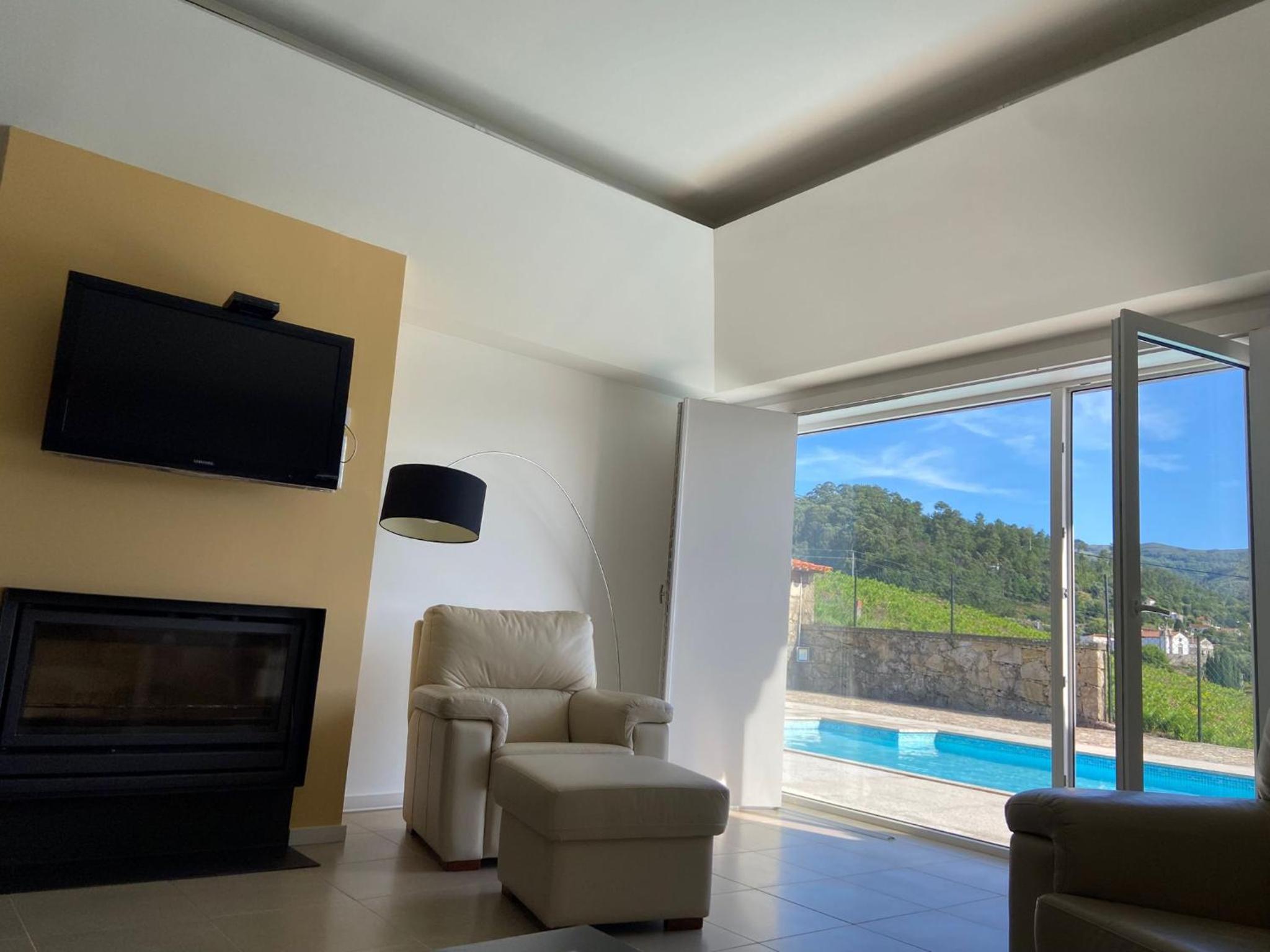 Casa das Portelas view 5