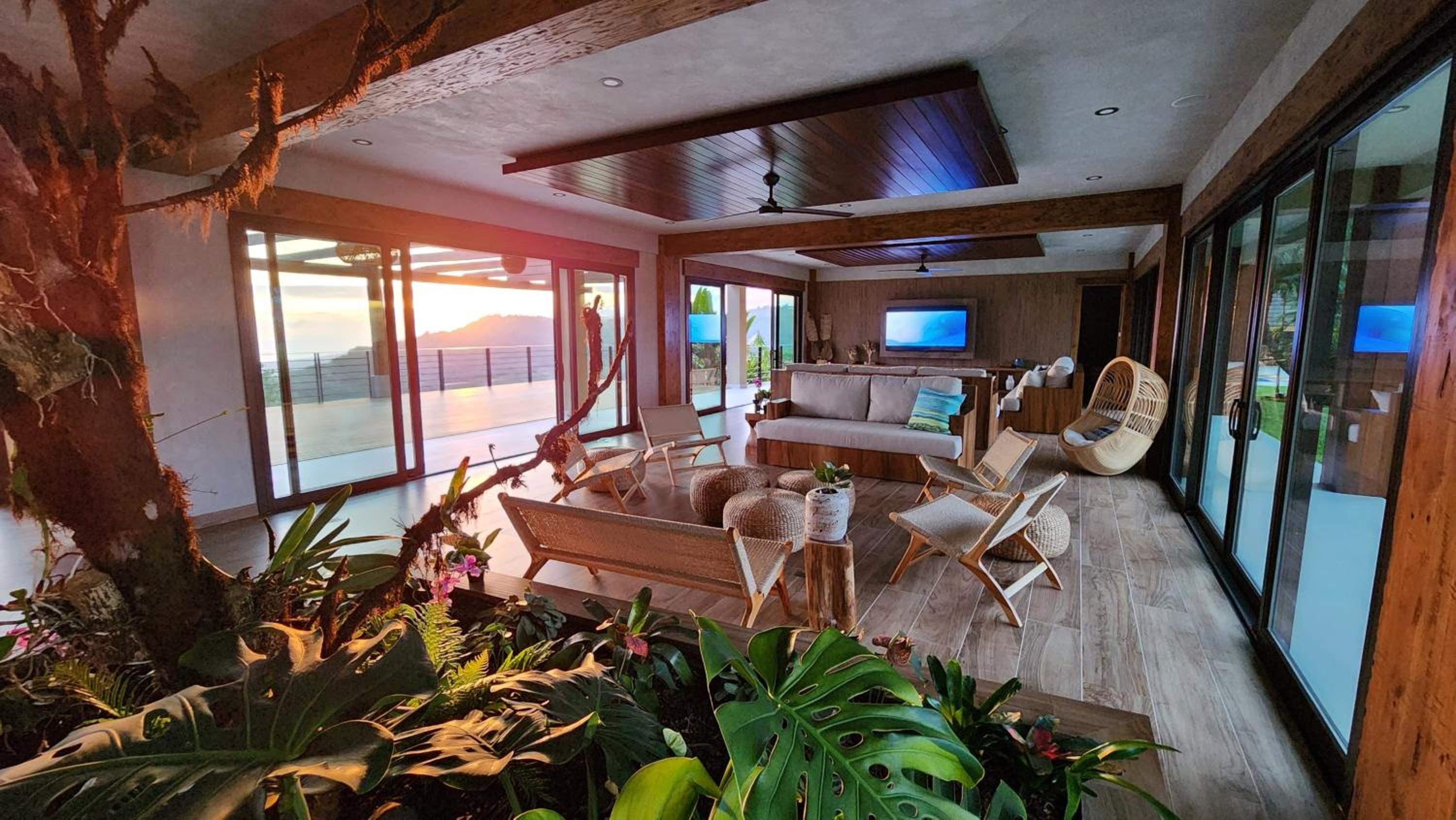 Lamangata Luxury Surf Resort