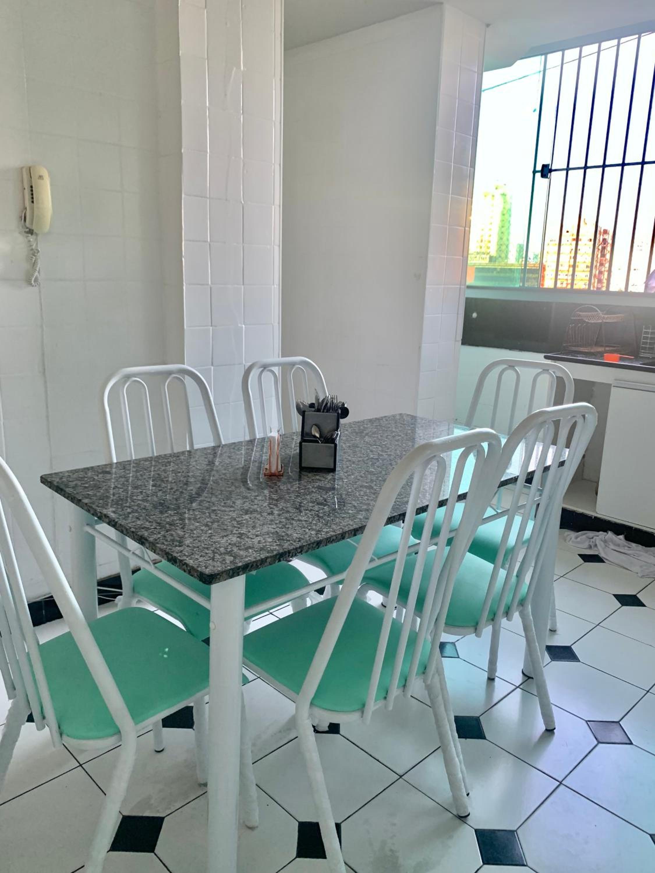 Apartamento amplo e confortável