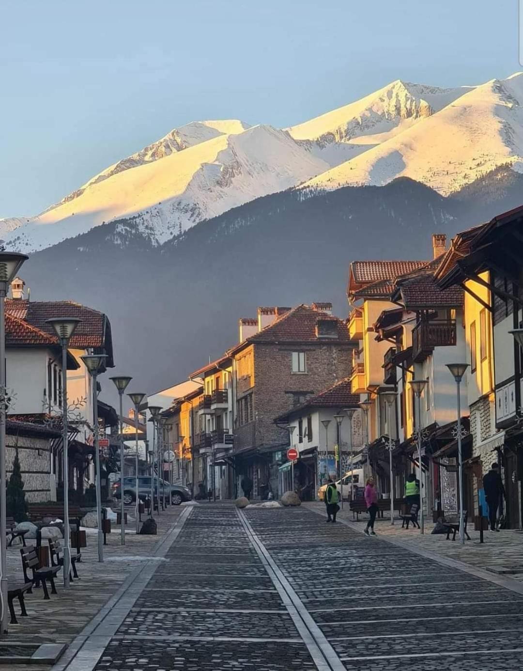 Cozy studio with balcony and incl SPA in 4-star hotel Saint Ivan Rilski , Bansko