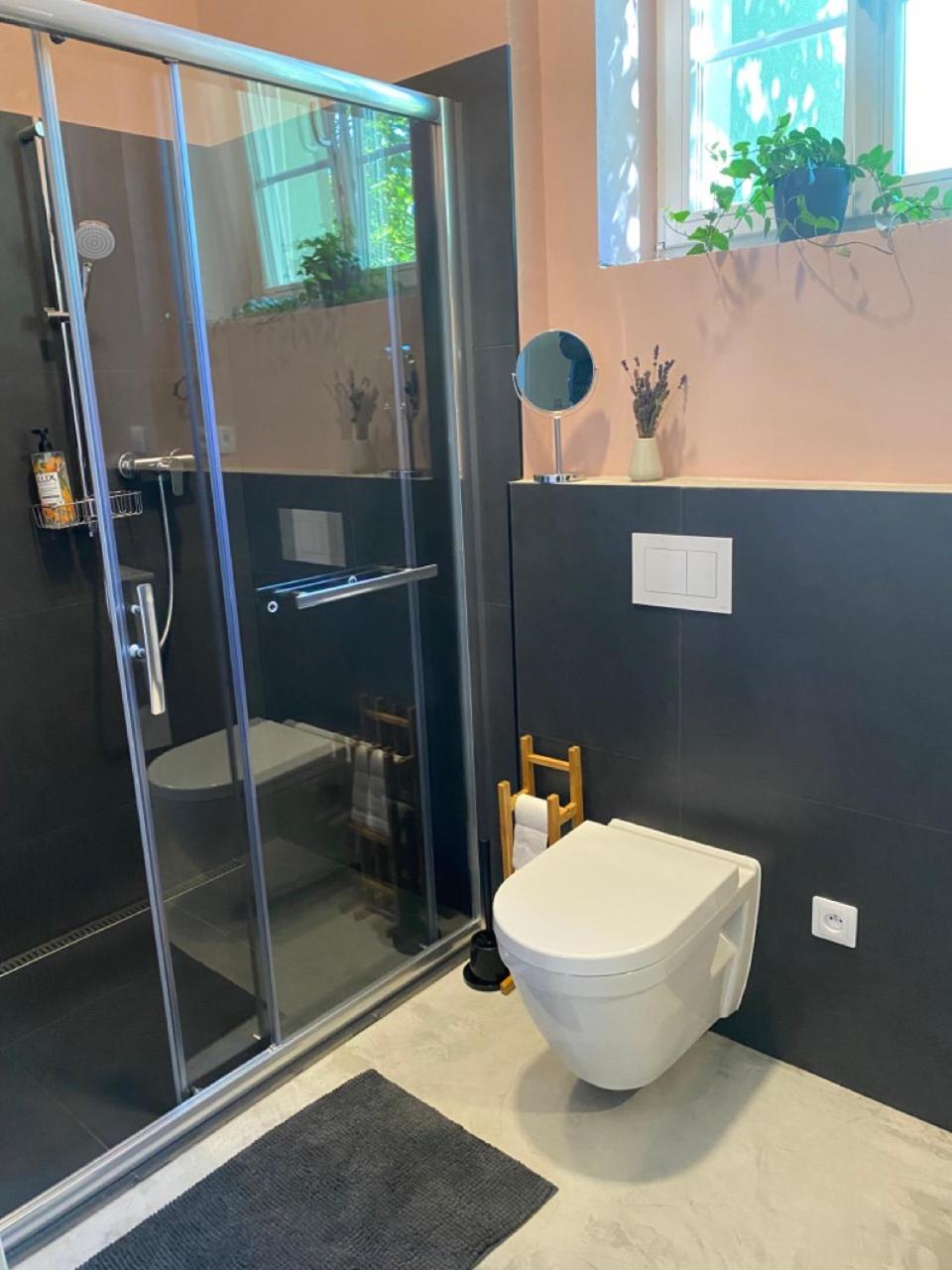 FOUR ROOMS Carlsbad Authentic
