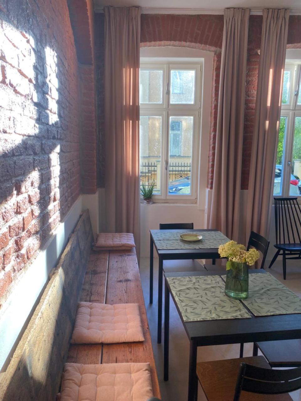 FOUR ROOMS Carlsbad Authentic