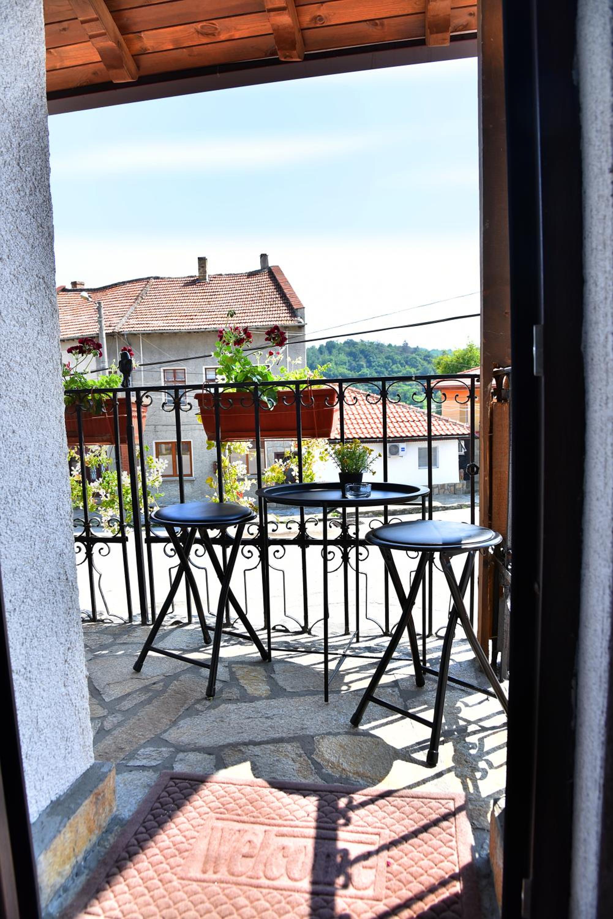 GERANA HOUSE