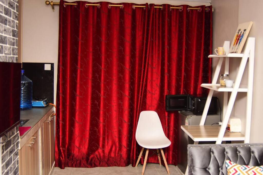 Cosy Furnished apartment next to JKAirport and SGR view 2