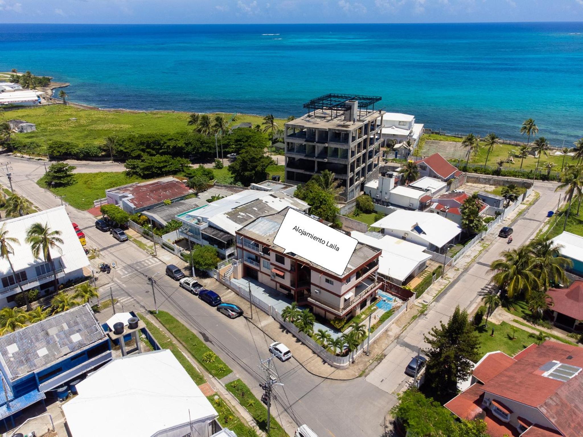 Hotel Alojamientos Laila Sai y Zaida - Image 1