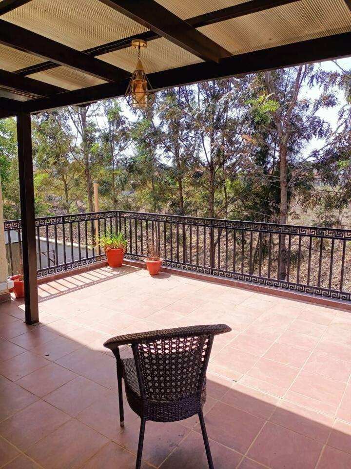 Exquisite 4 bedroom mansionette with a beautiful view-pink house
