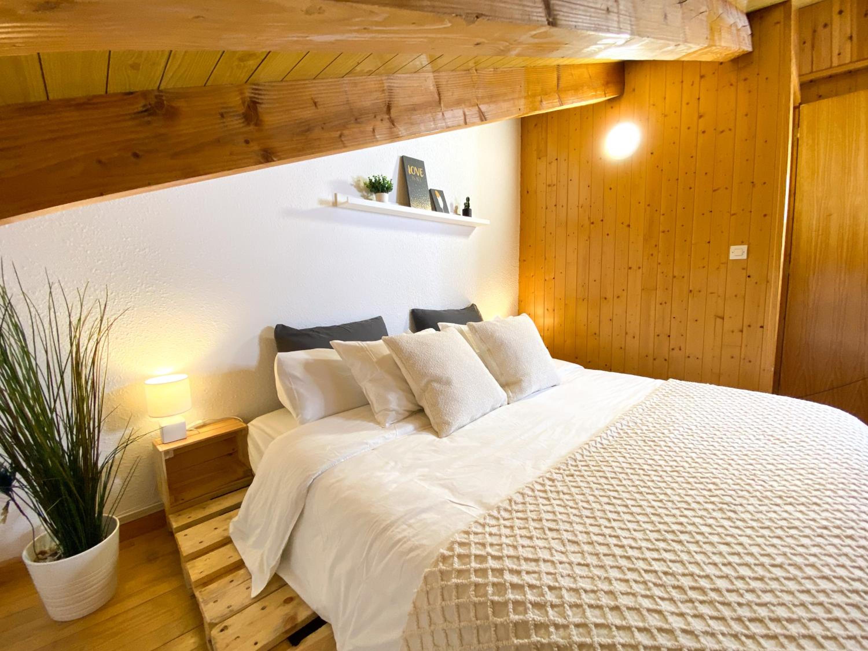 Ático Dúplex Con Increibles Vistas a La Valle De Incles - Parking Gratis l by BonesVacances