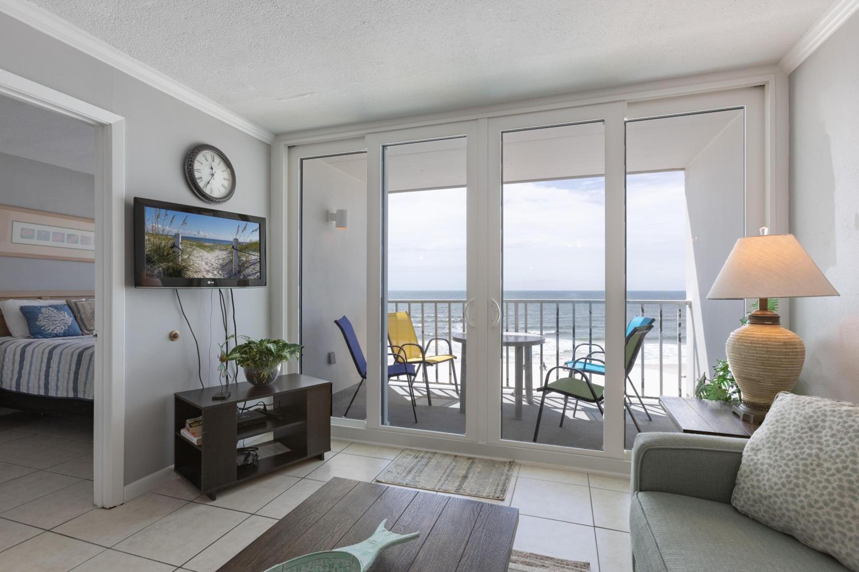 Island Shores 654 view 4