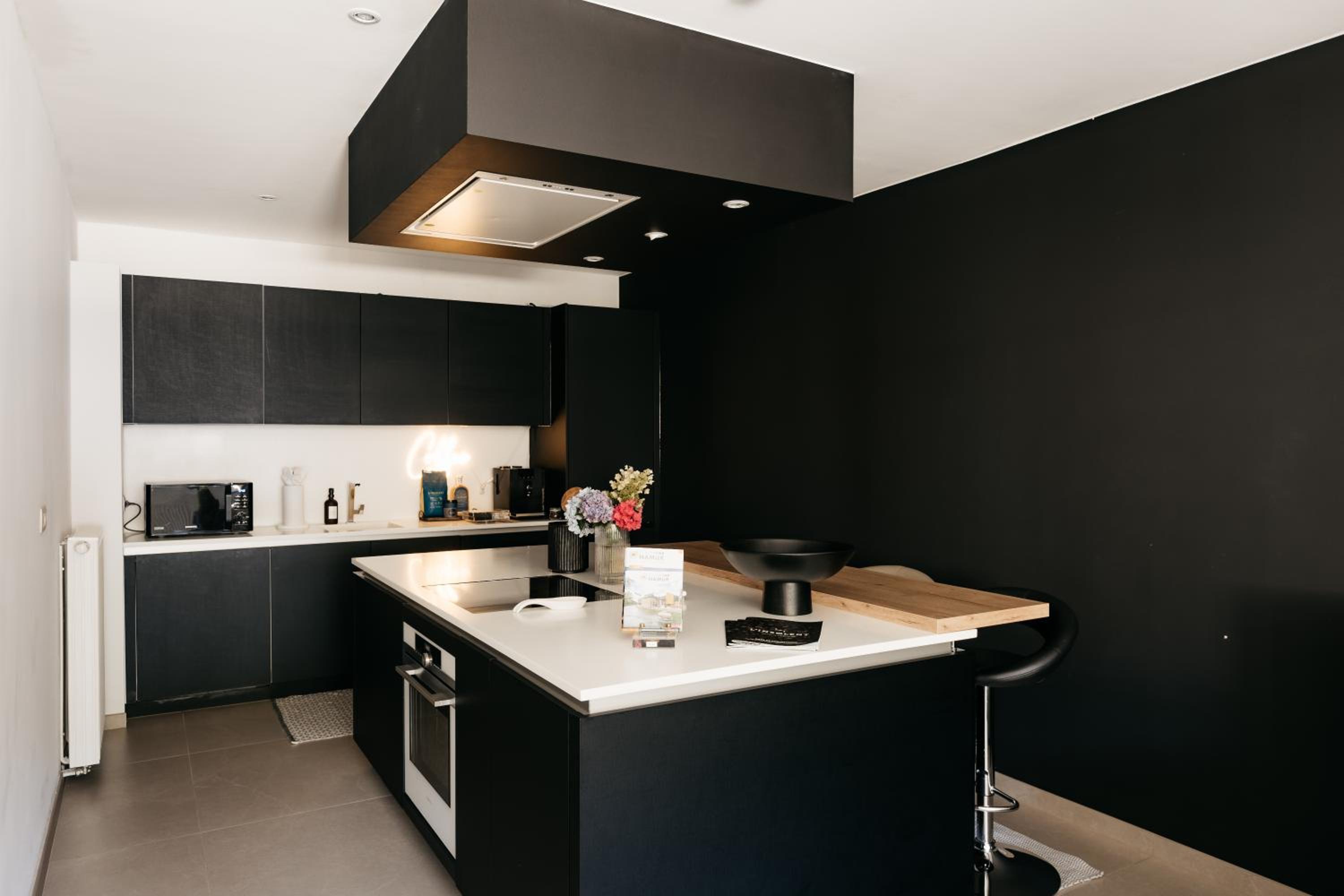 The Edgewater Suites - Park View