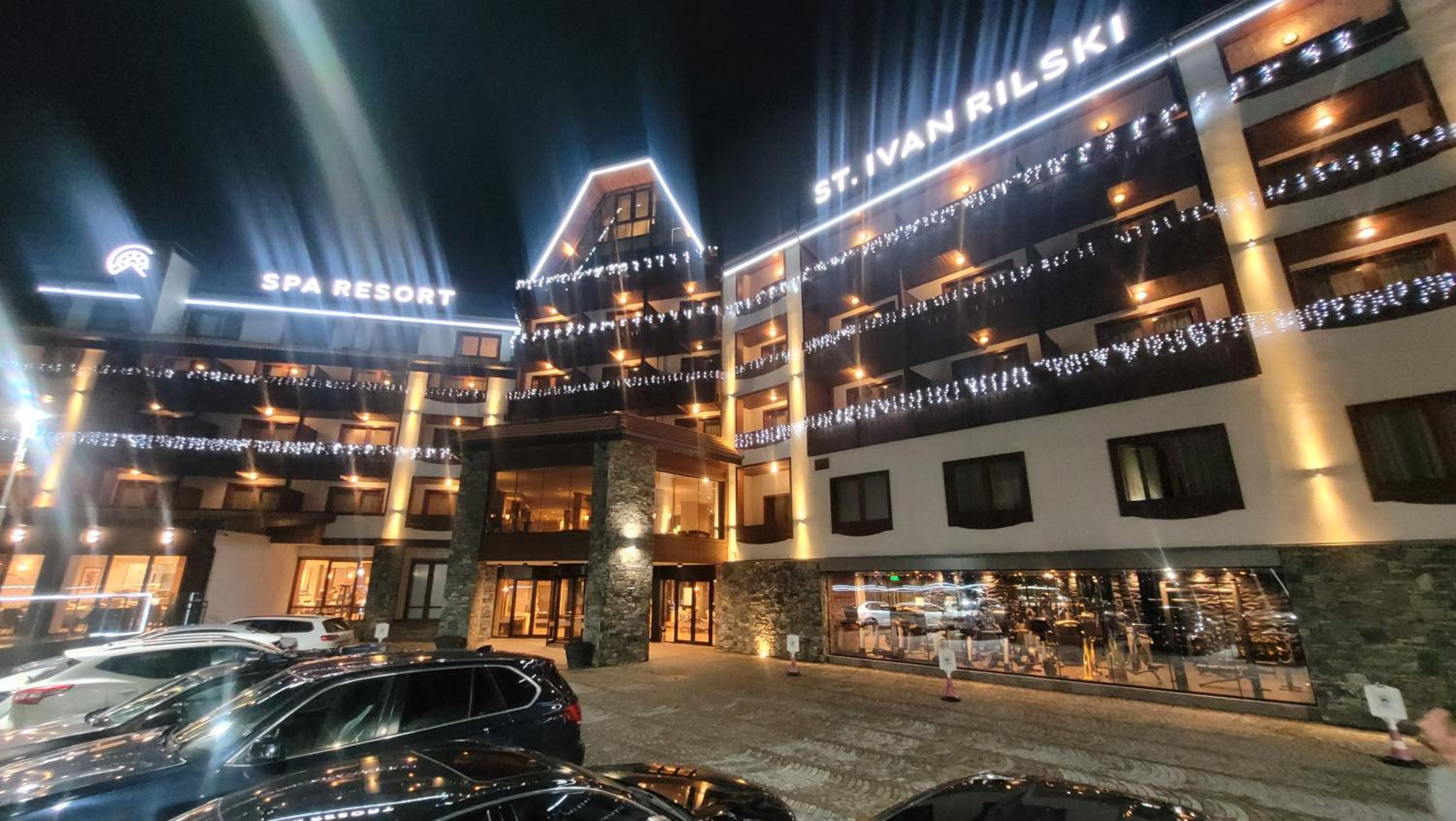Cozy studio with balcony and incl SPA in 4-star hotel Saint Ivan Rilski , Bansko