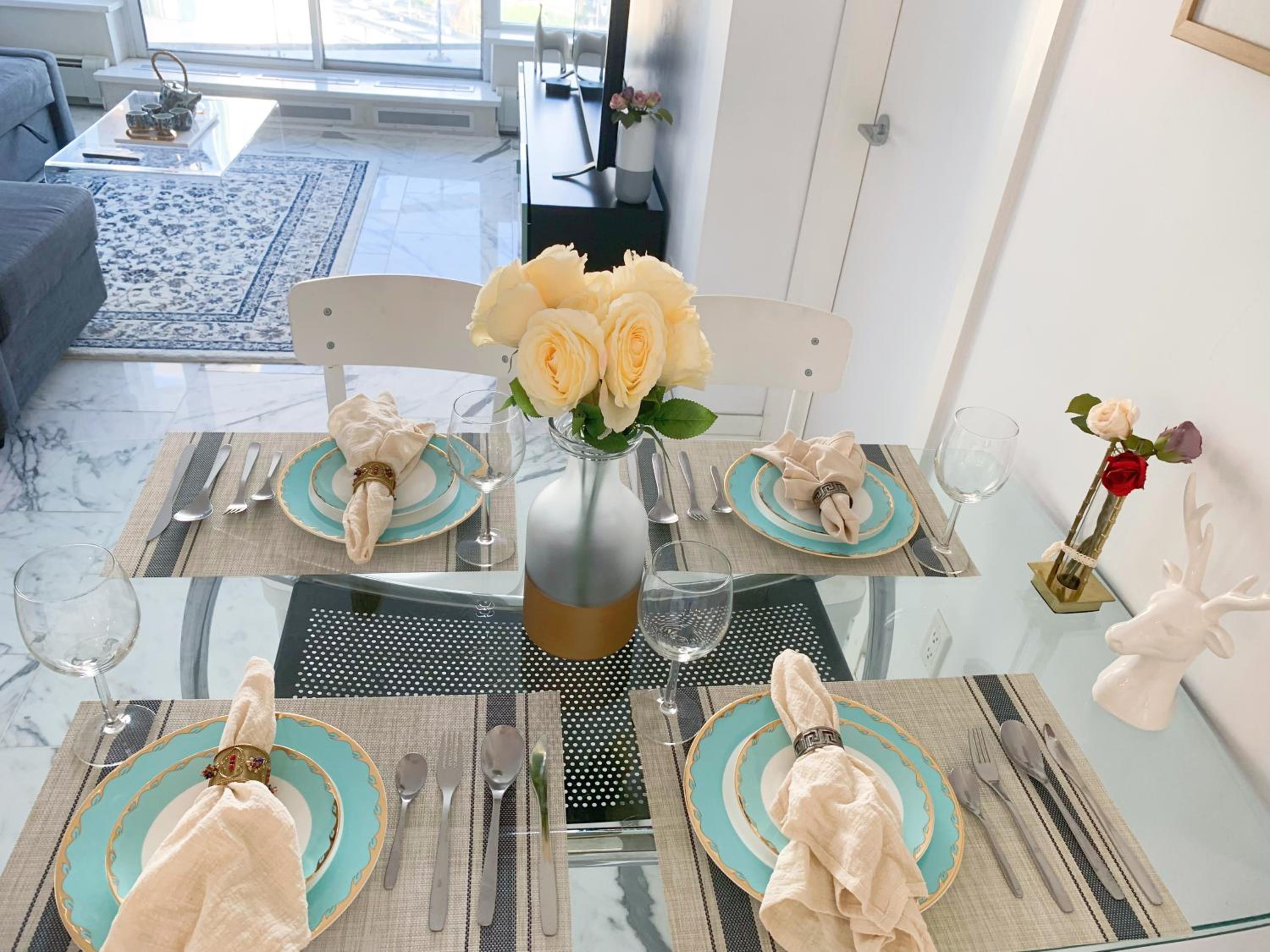 DOWNTOWN+Amazing View+2BD/2BA Free Parking