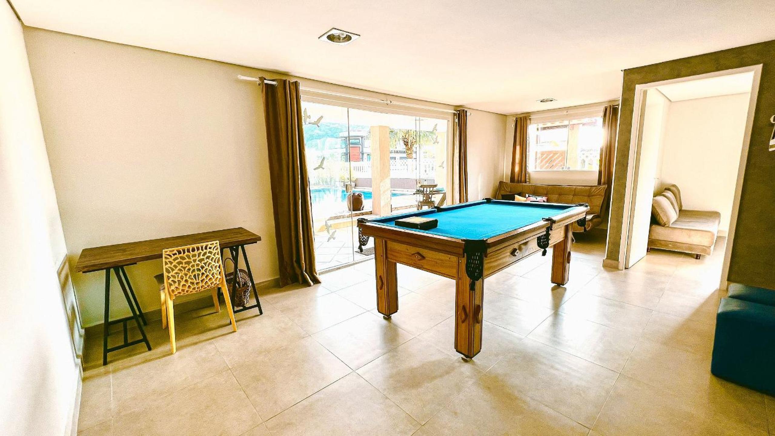 Praia/Piscina com hidro /Pebolim/Sinuca e Wi-Fi