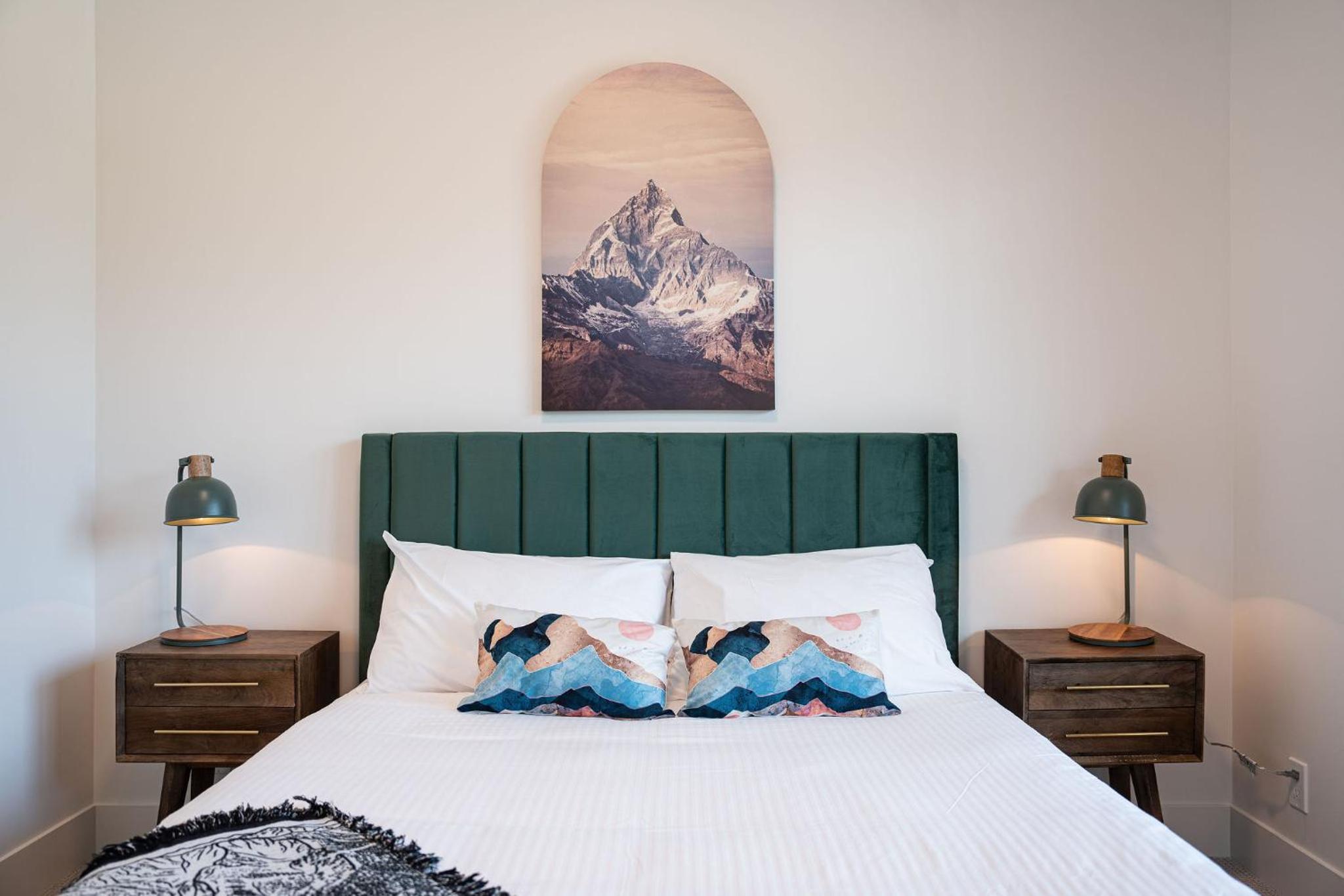 Slopes and Greens by Revelstoke Vacations