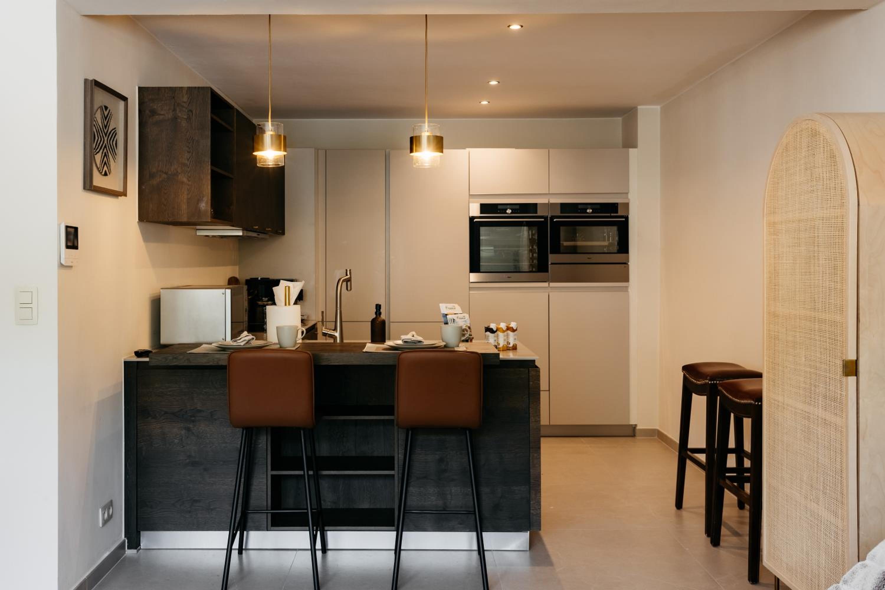 The Edgewater Suites - SKYLINE