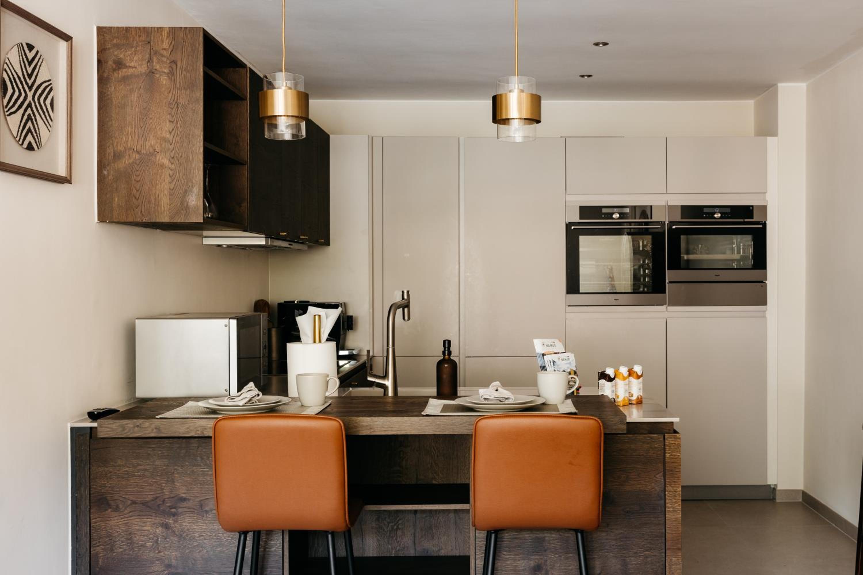 The Edgewater Suites - SKYLINE