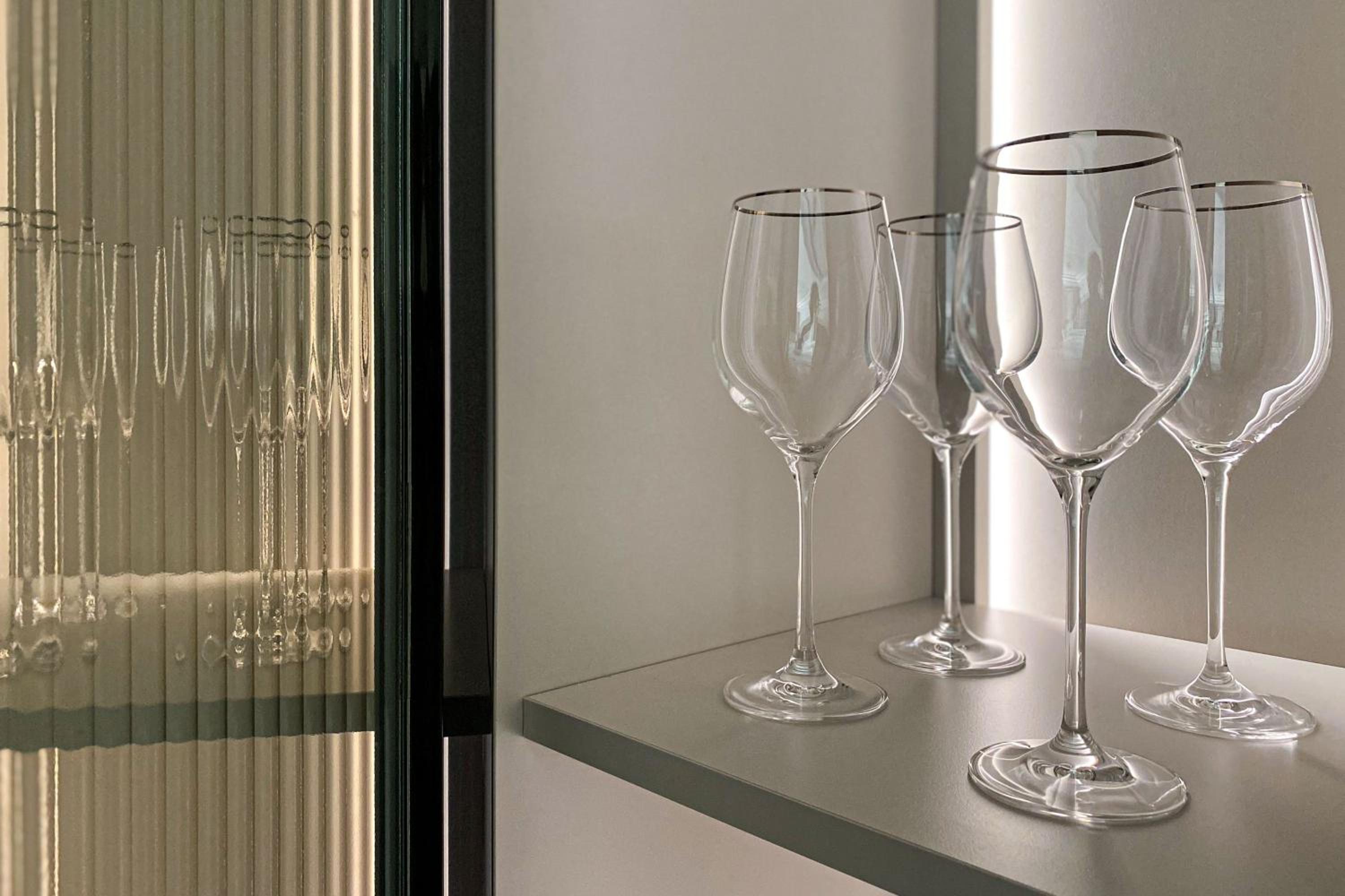 Monaco Premium Suites