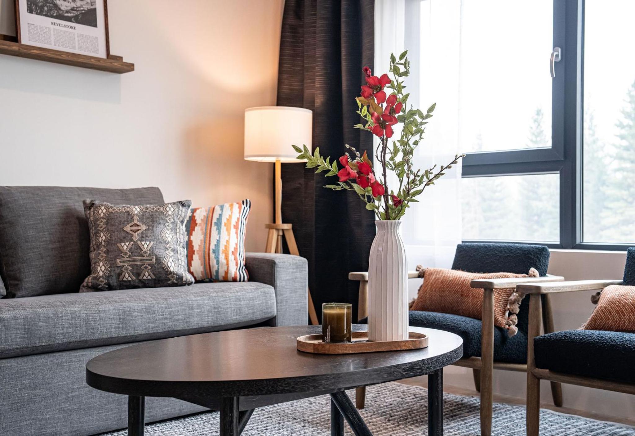 The Monashee House by Revelstoke Vacations