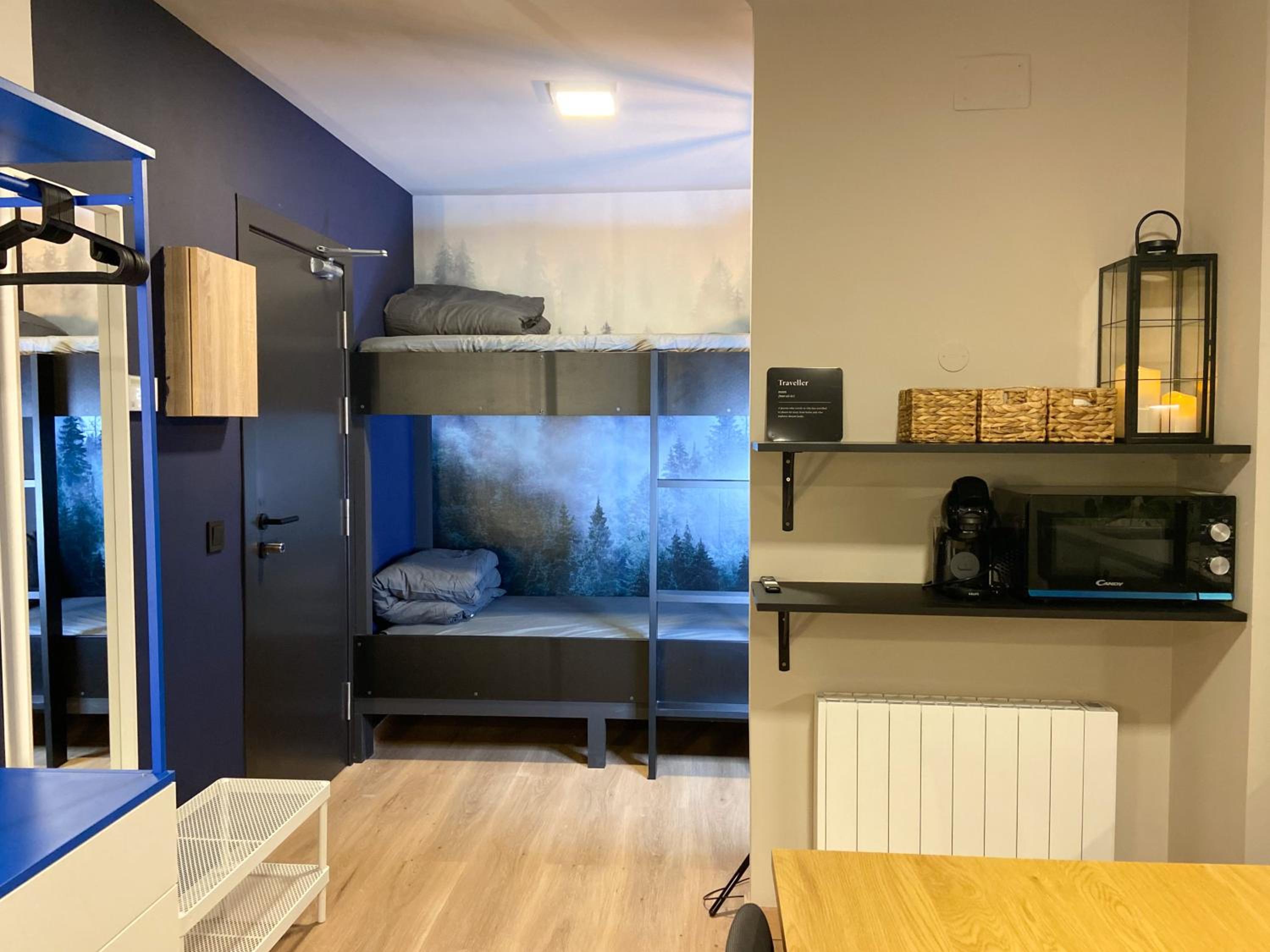 Modern Blue Studio En Valle De Incles - Parking Gratis l by BonesVacances