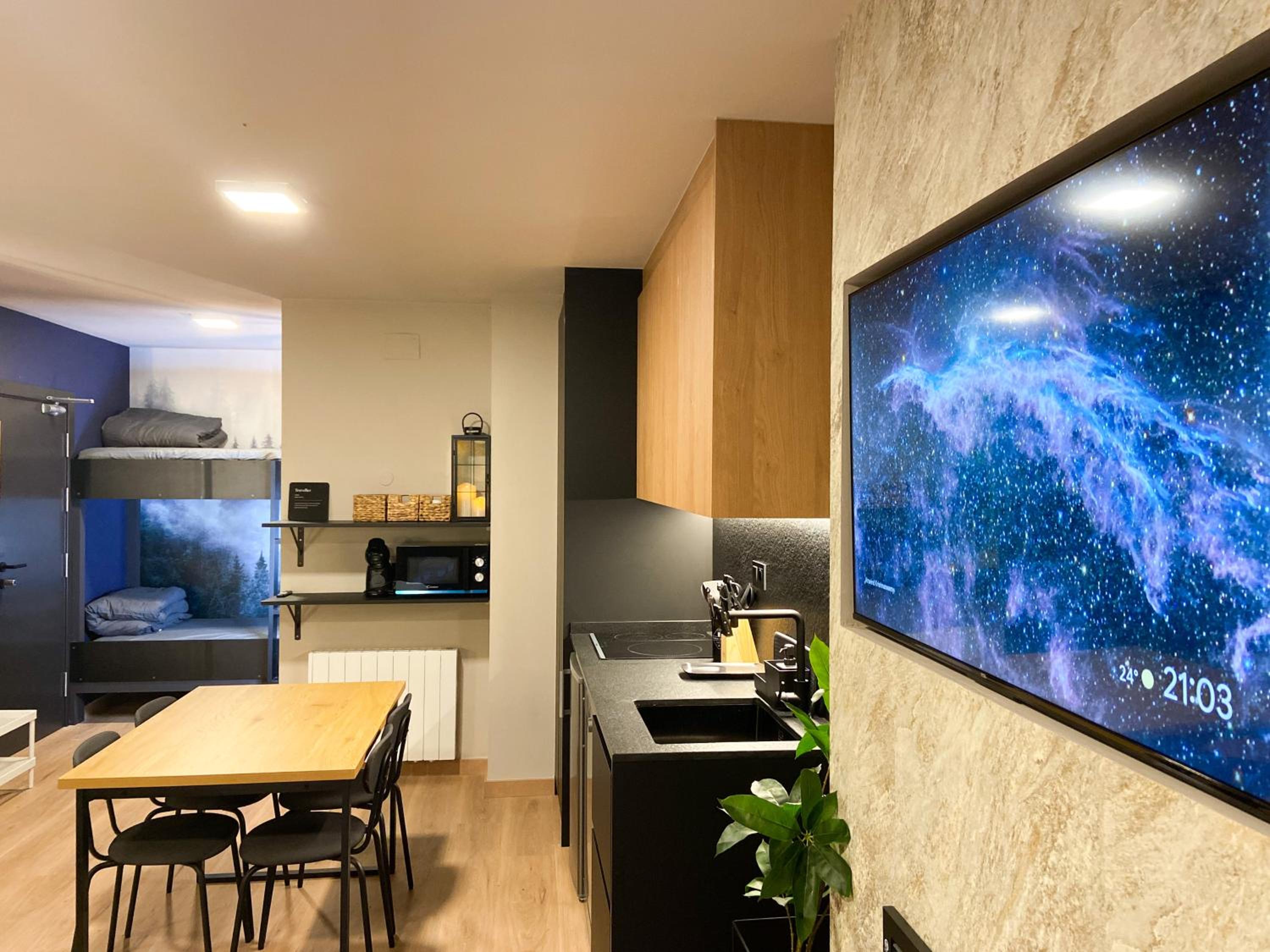 Modern Blue Studio En Valle De Incles - Parking Gratis l by BonesVacances