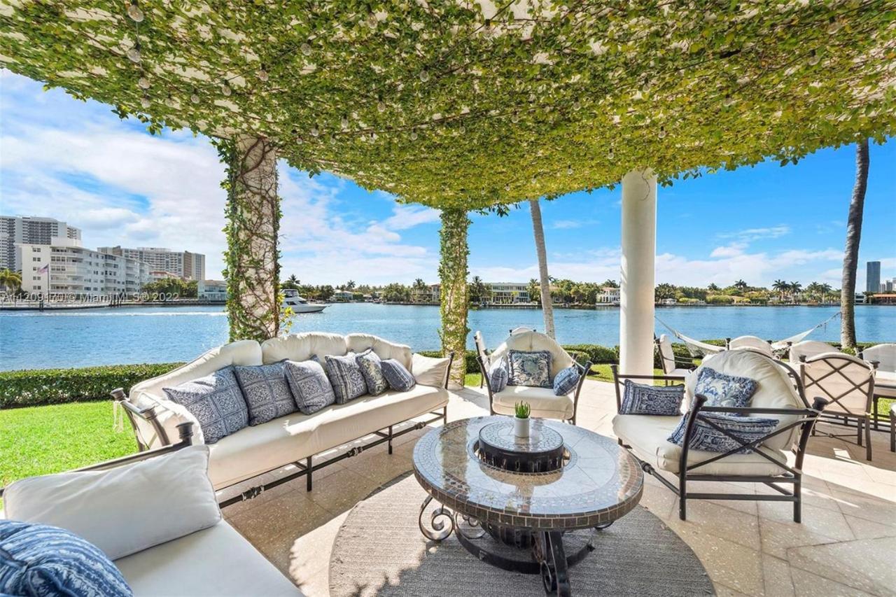Holiday Estate