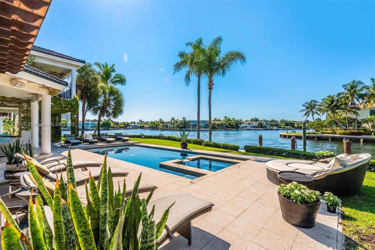 Holiday Estate