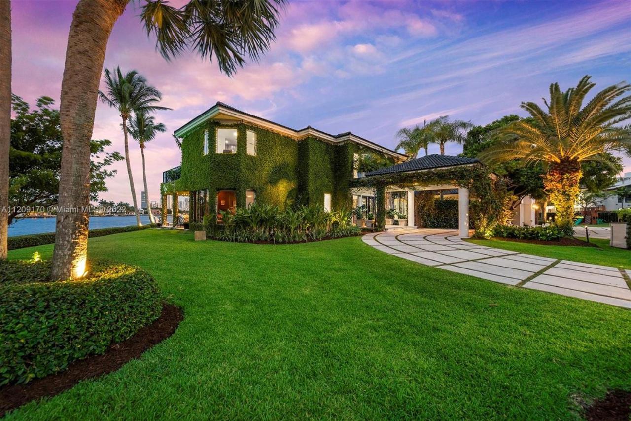 Holiday Estate