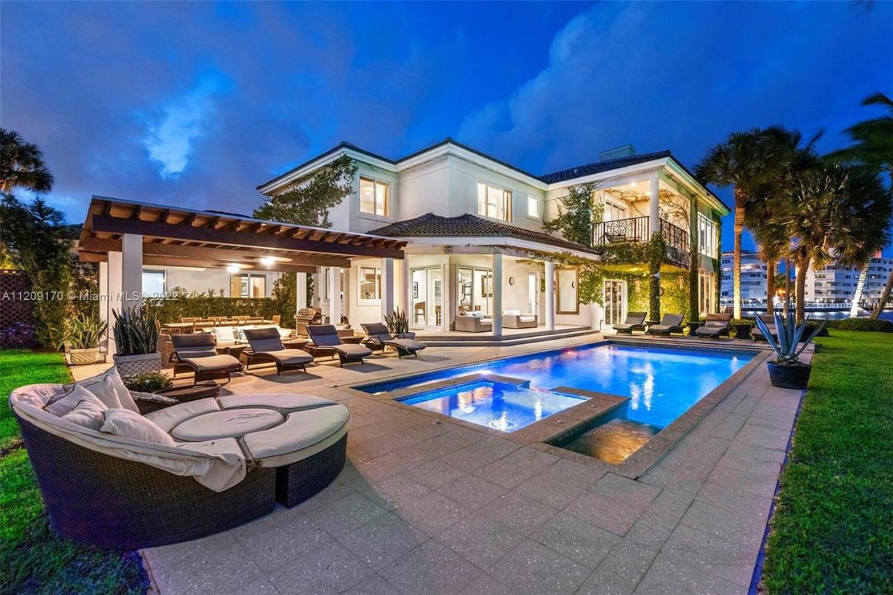 Holiday Estate