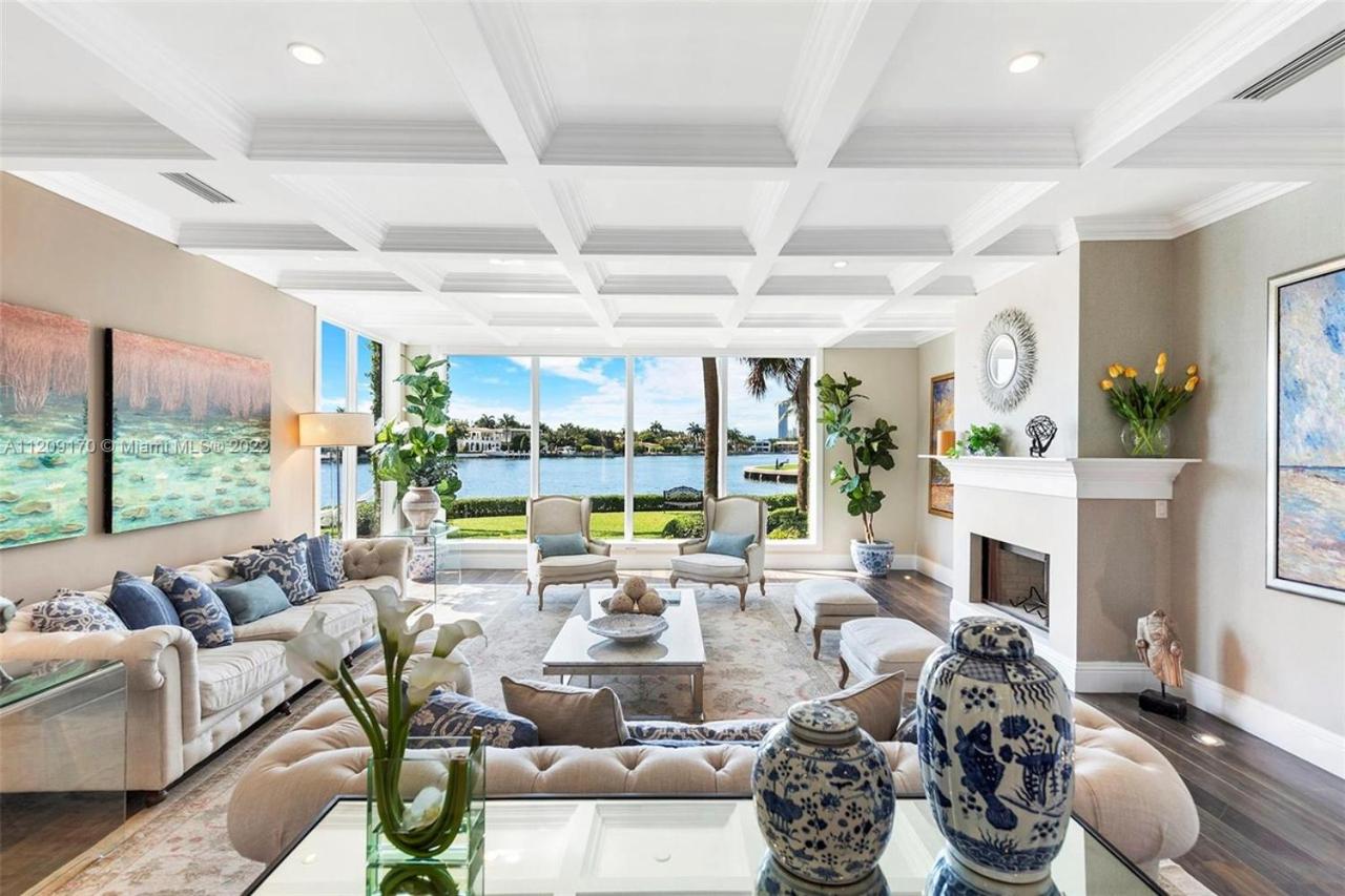 Holiday Estate