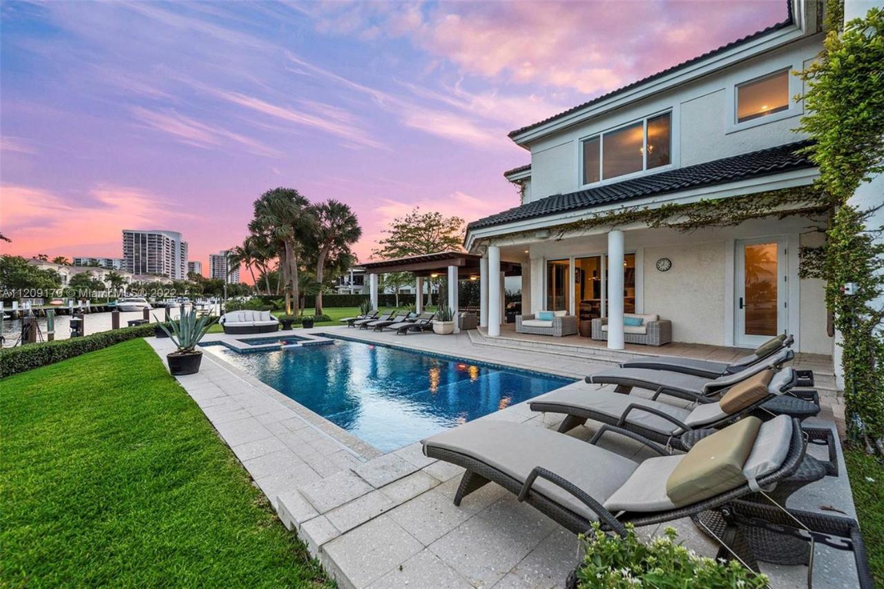 Holiday Estate