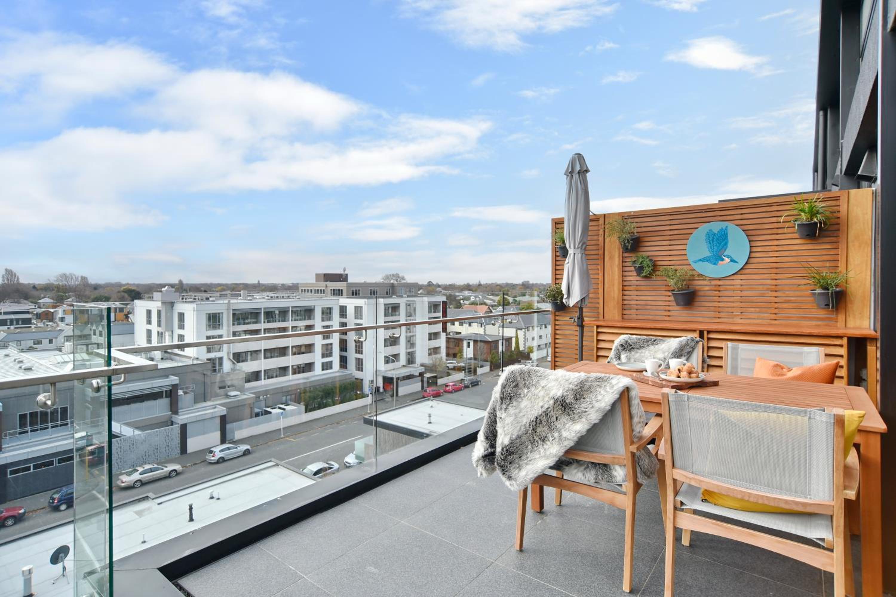Latimer Loft - Christchurch Holiday Homes view 5