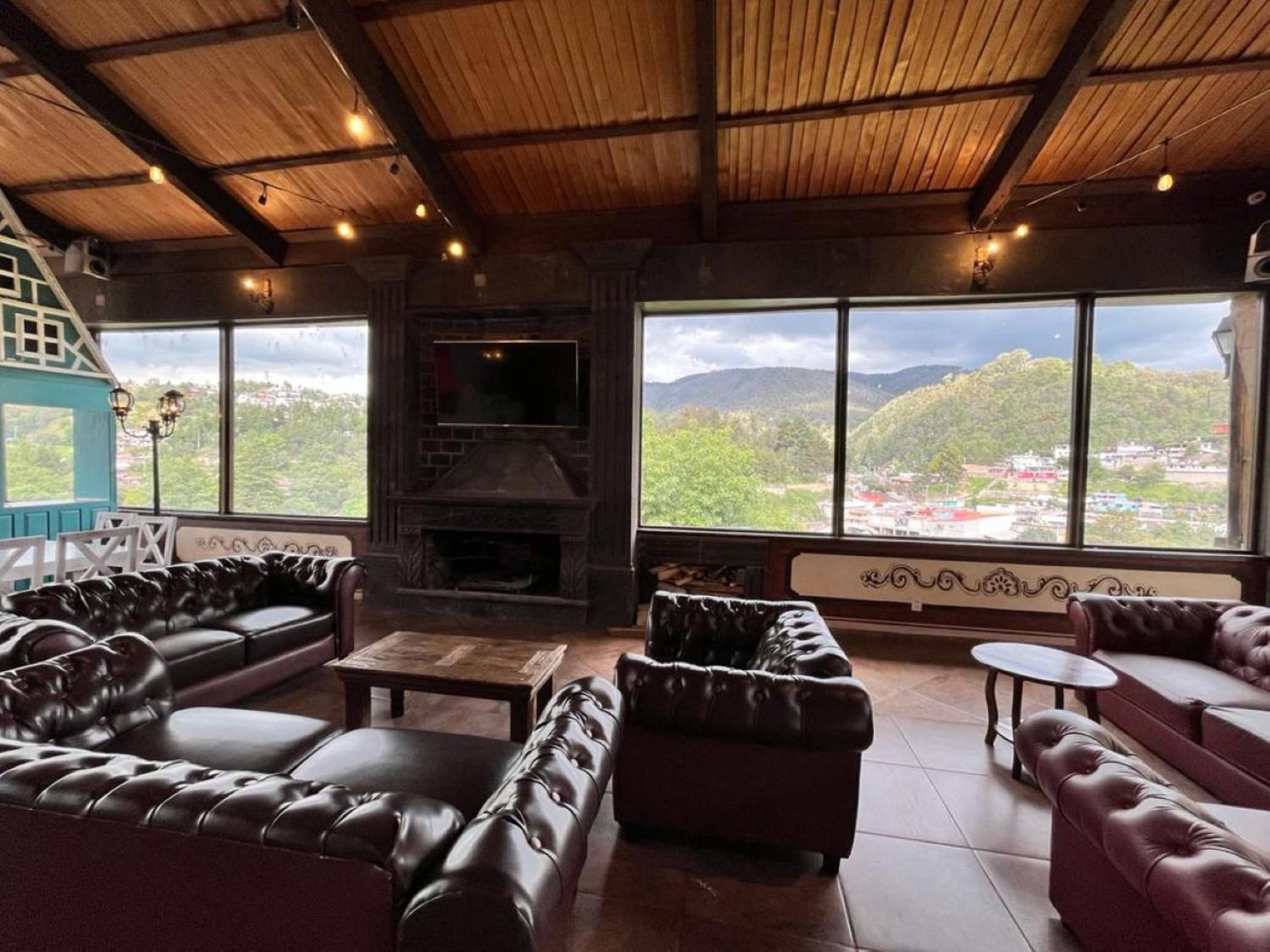 Villa Claus Inn view 4