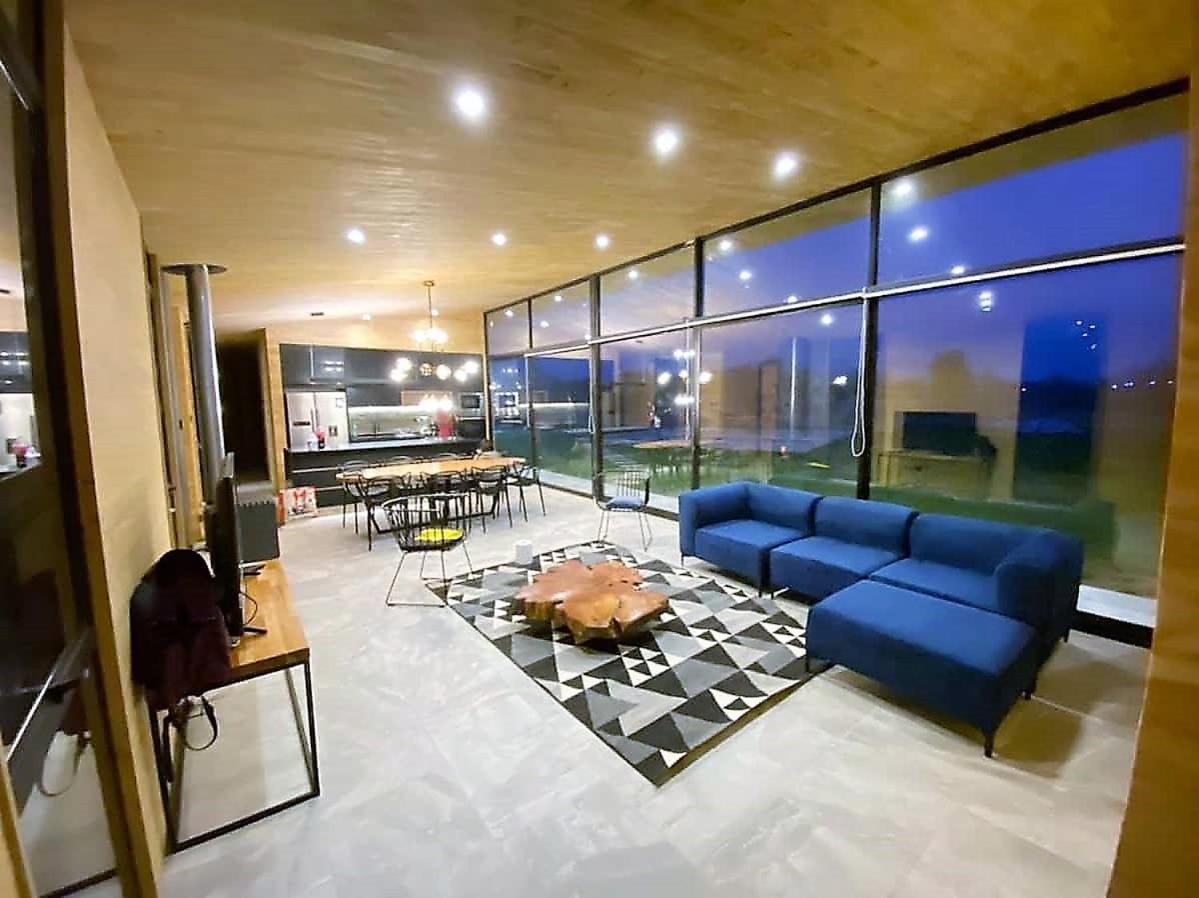 Parcela Casas Modernas Alto la Campana