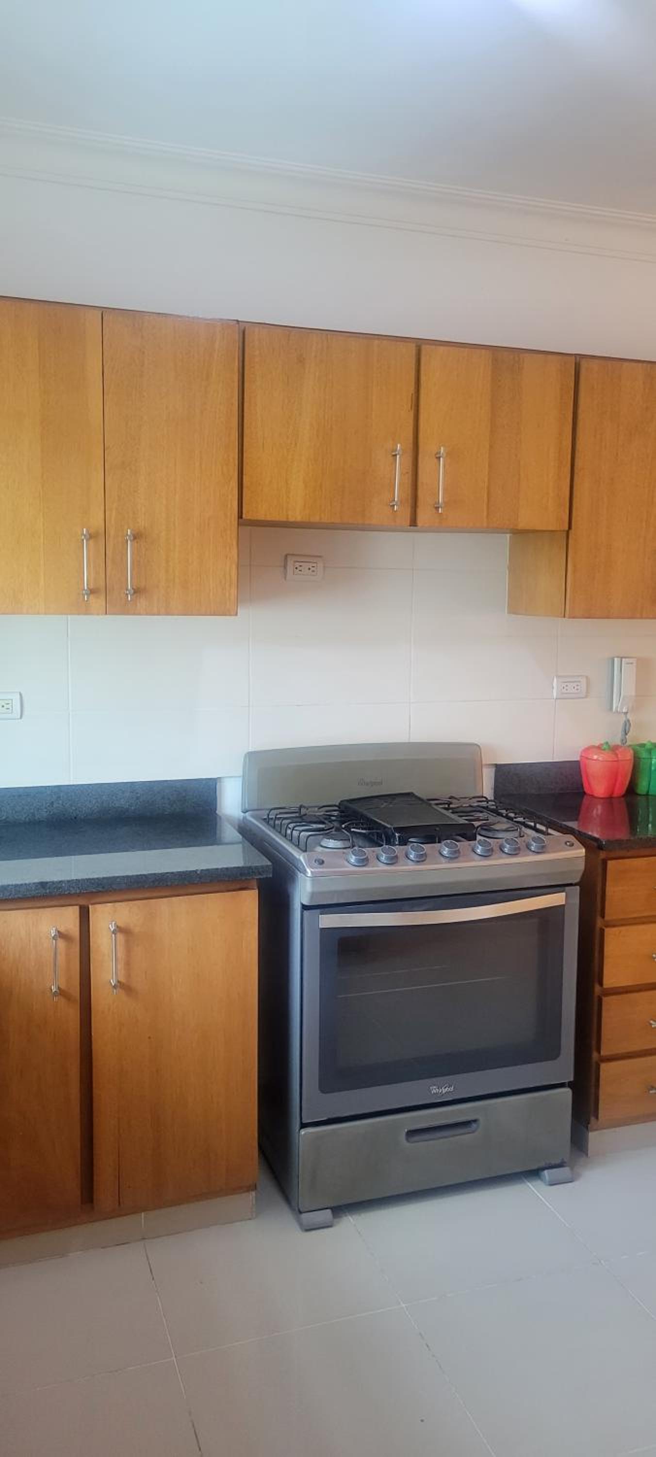 Lomar apartamento en Santo Domingo Este