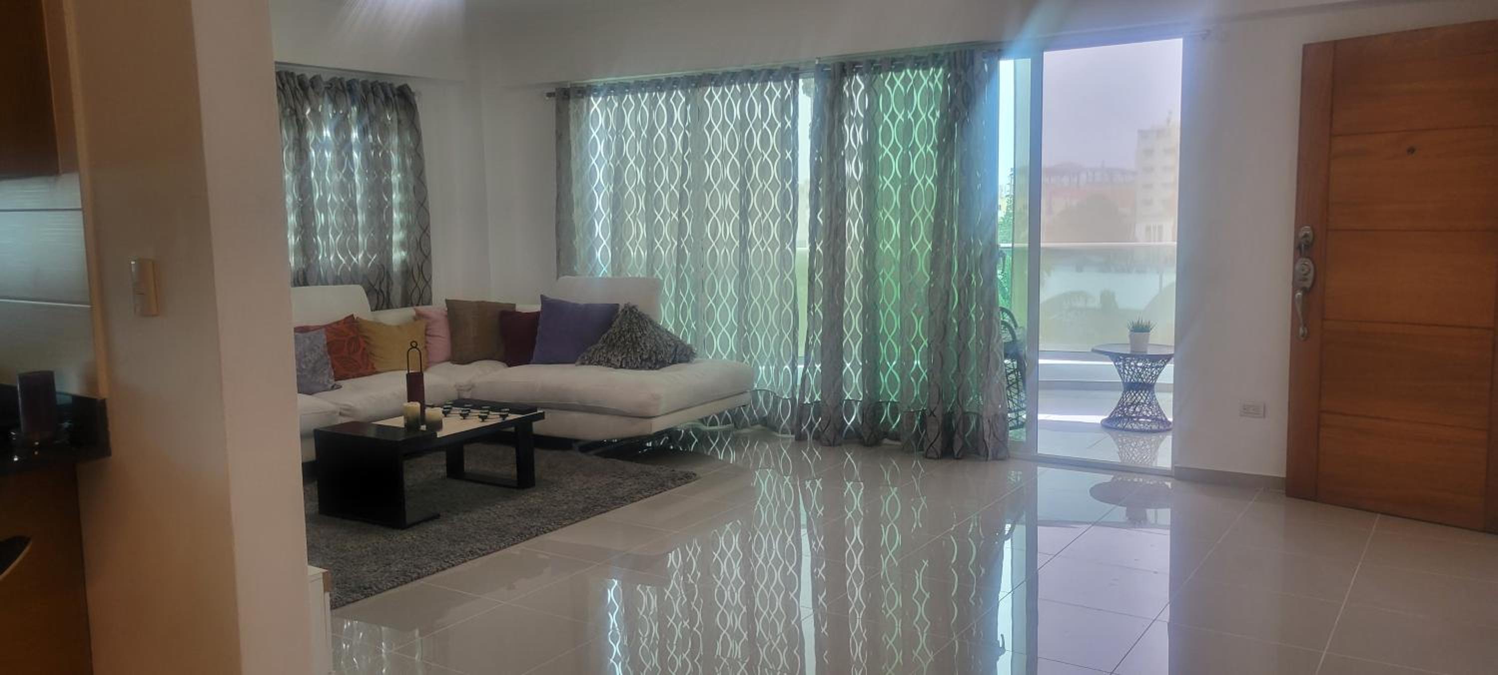 Lomar apartamento en Santo Domingo Este
