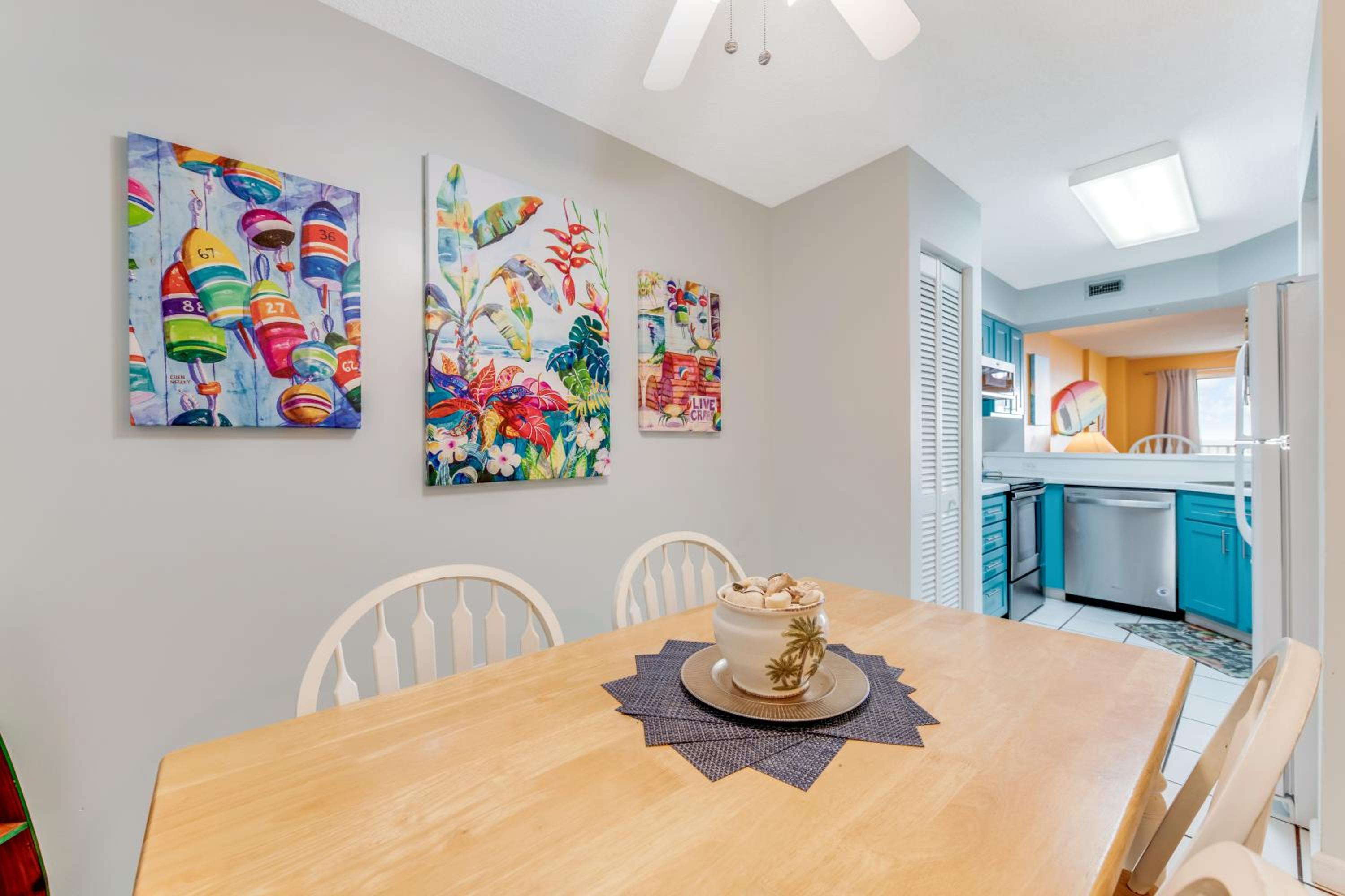 Updated Oceanfront Condo! Come Relax by the Sea! view 4