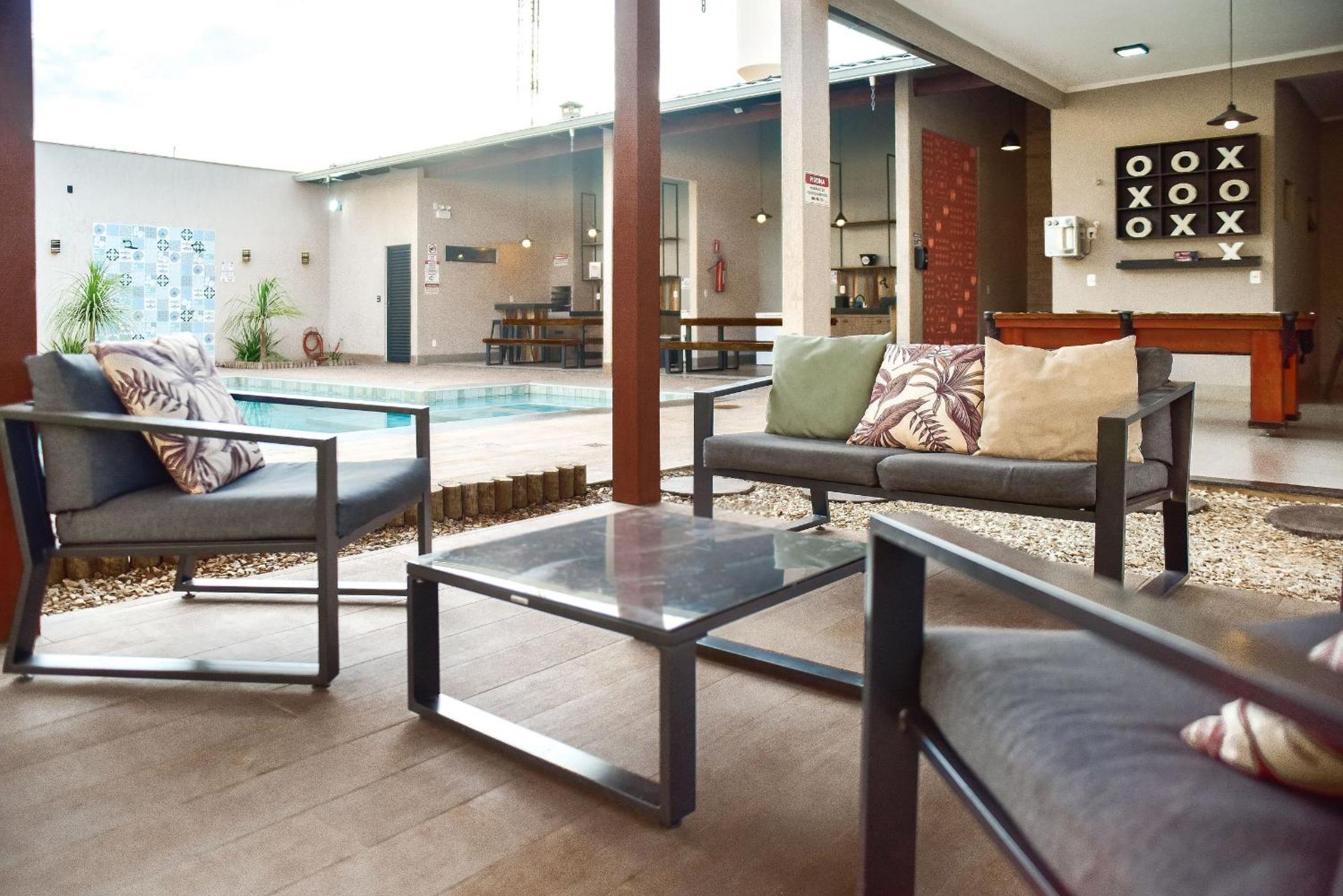 Flat Charme do Cerrado - Até 4 pessoas/Cozinha/Ar Cond./Piscina