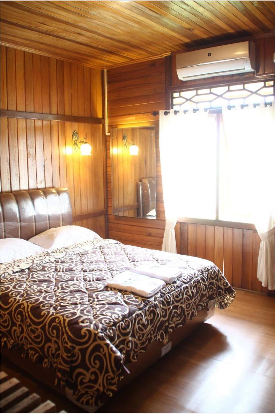 Palanta Roemah Kajoe Syariah Villa view 3